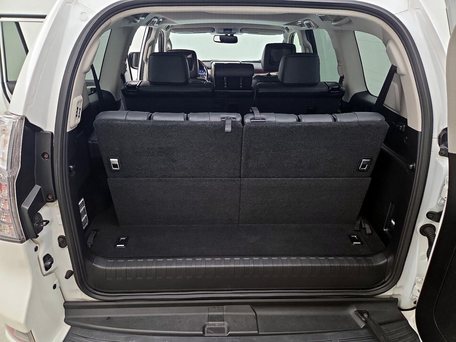 2015 Lexus GX Luxury - Photo 24