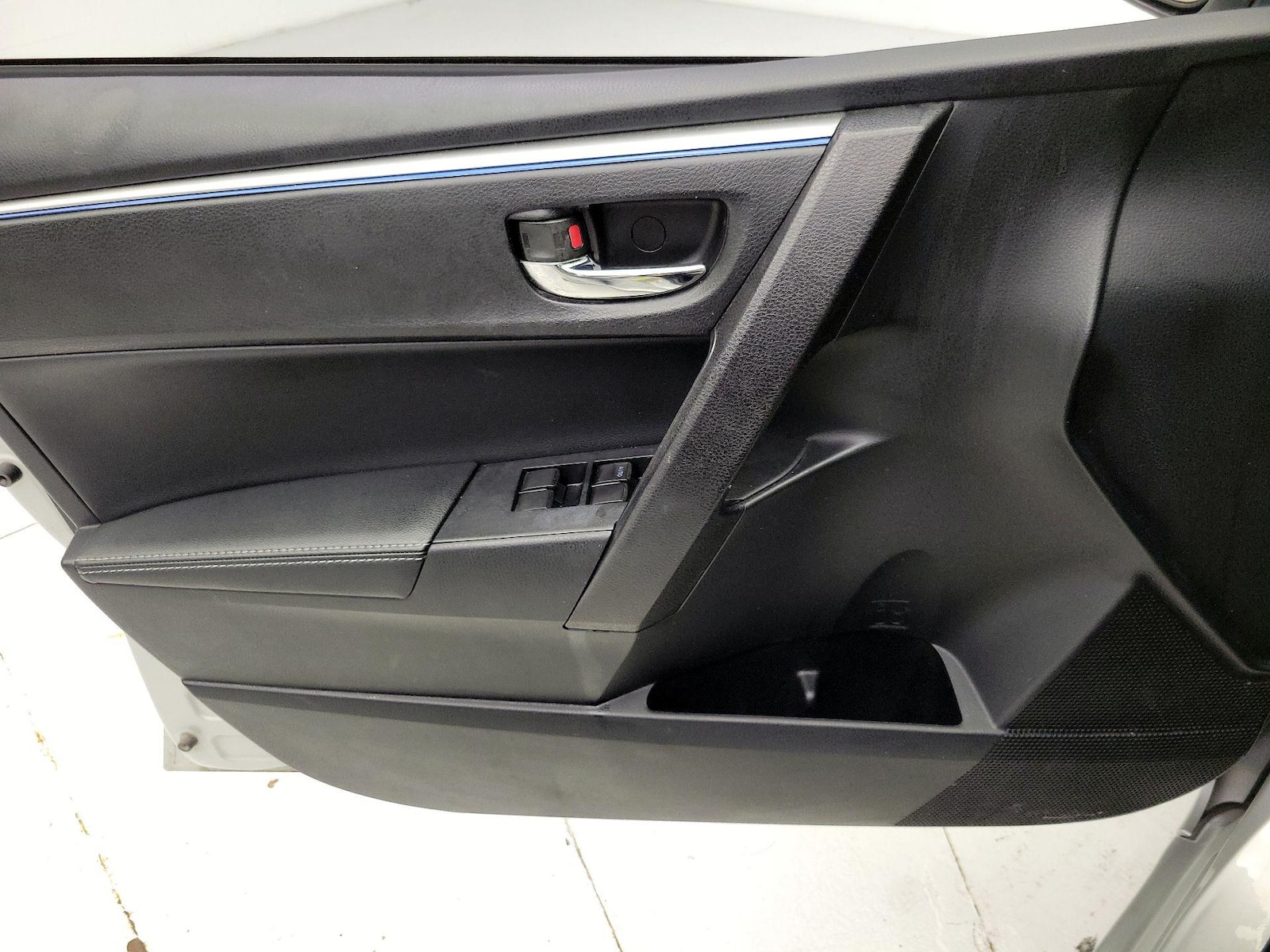 2015 Toyota Corolla LE Premium - Photo 13