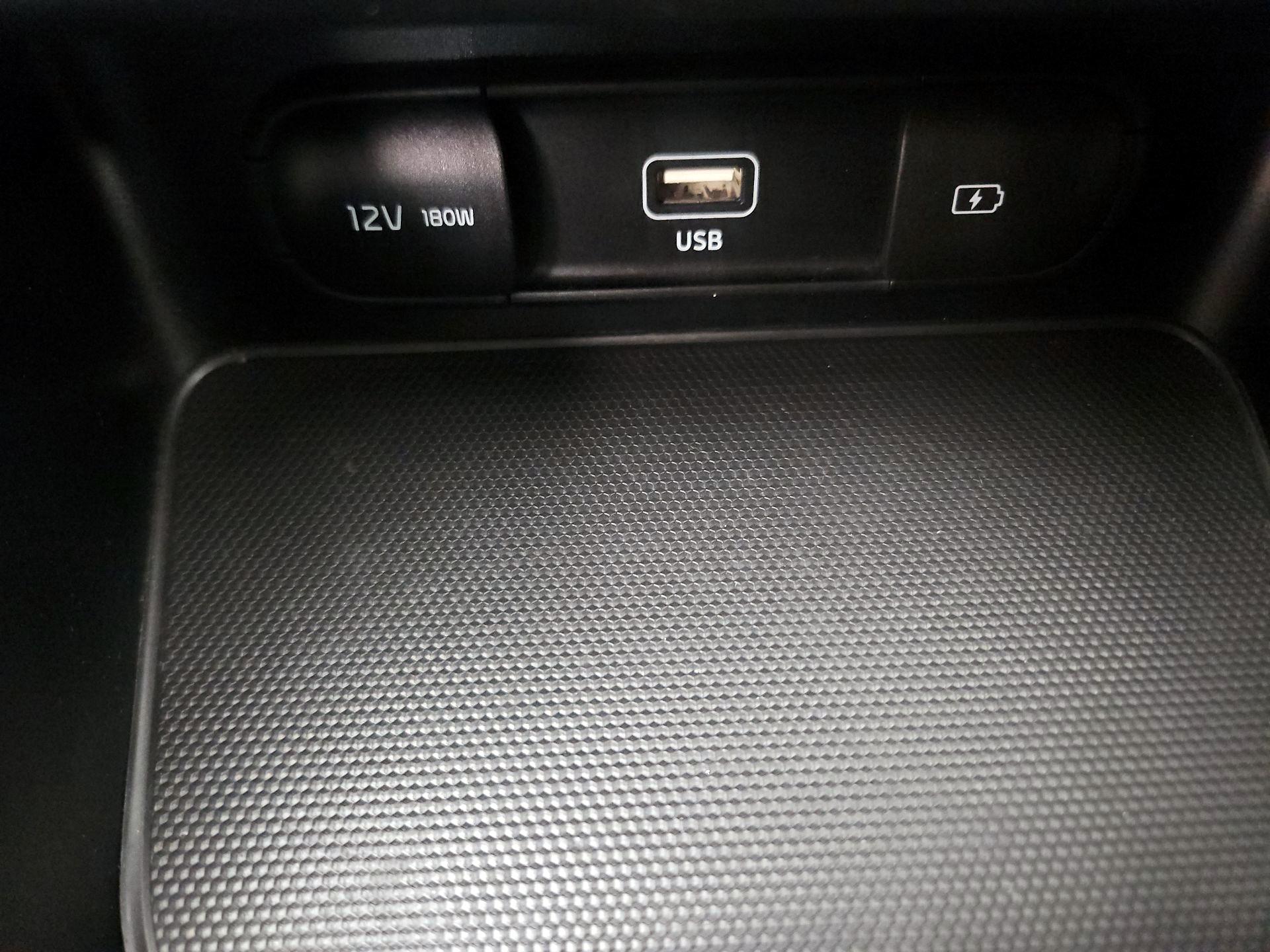 Thumbnail: 2024 Kia Forte - 16