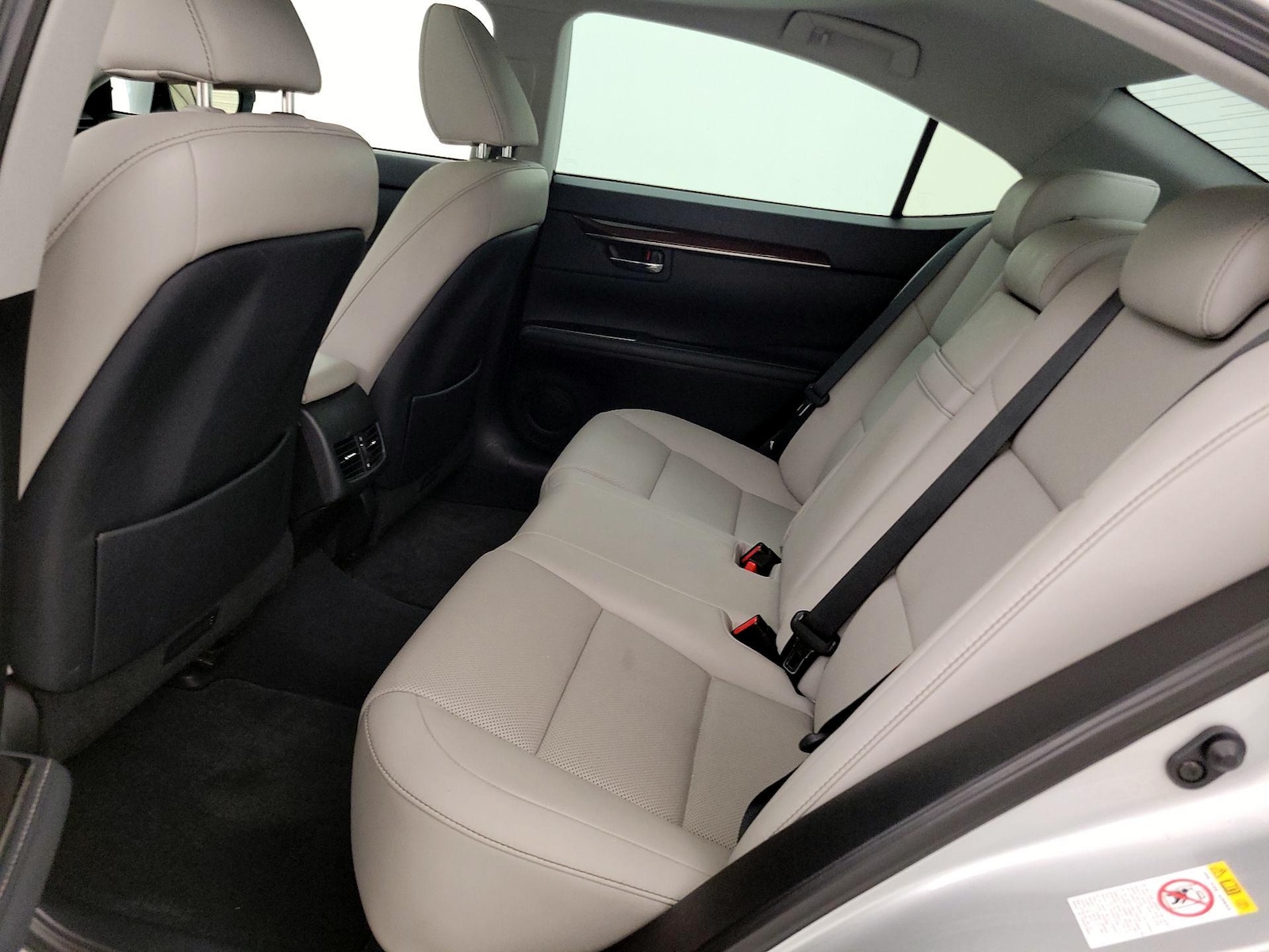 2017 Lexus ES 350 - Photo 21