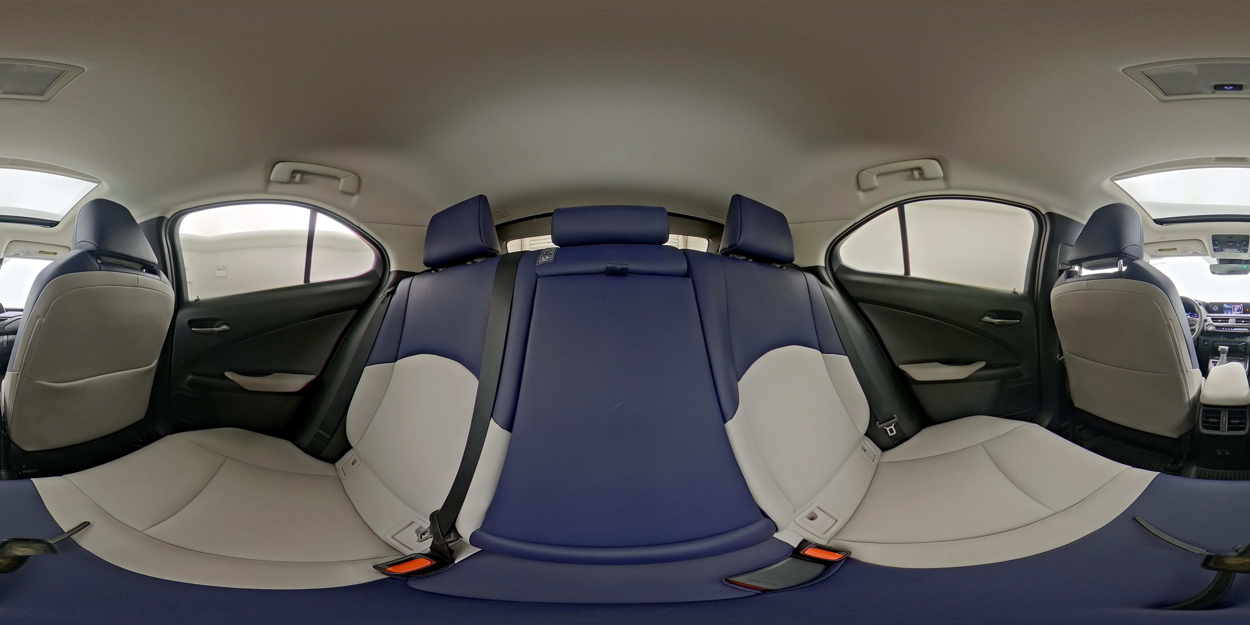 2020 Lexus UX 200 - Photo 25