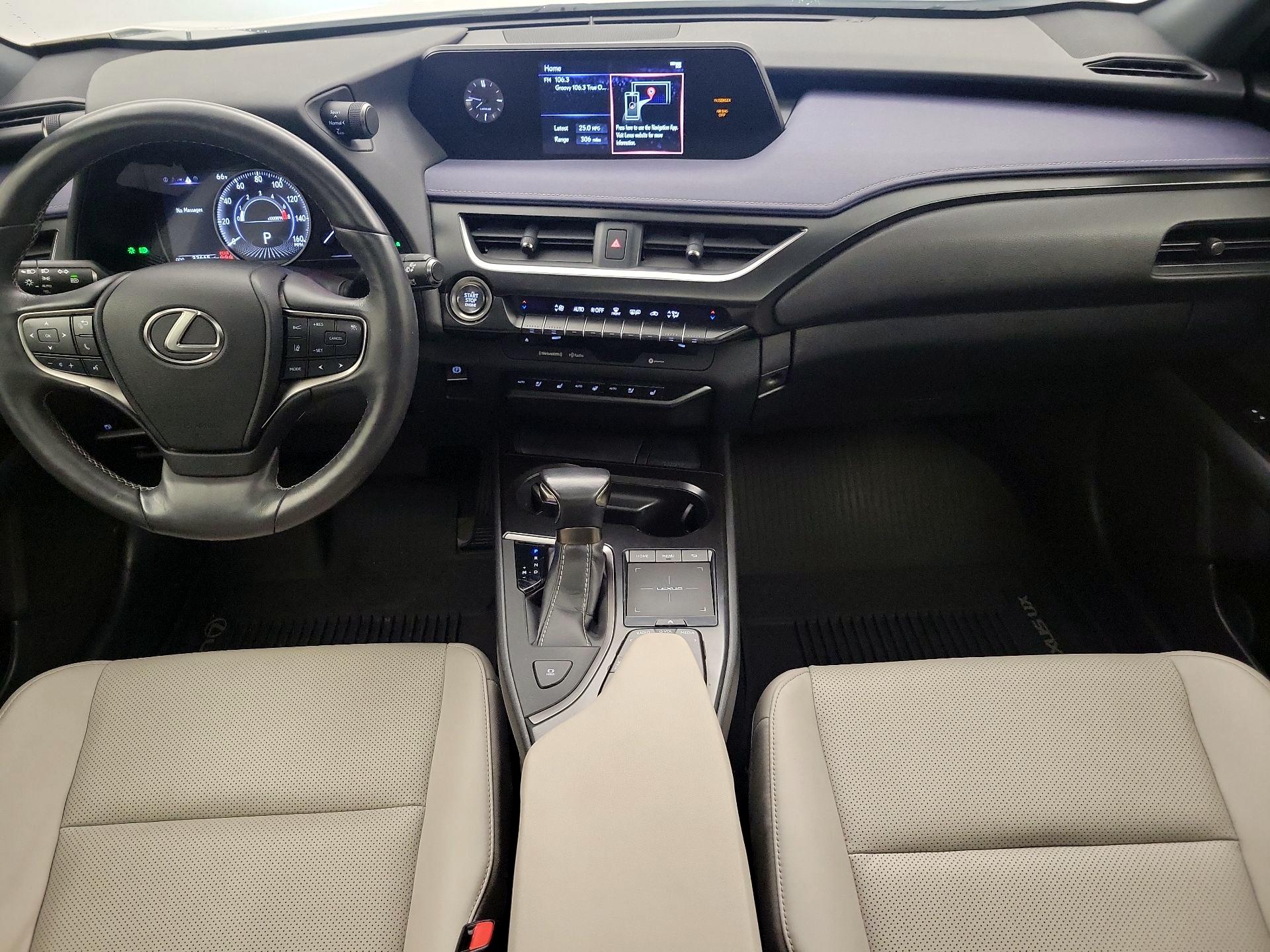 Thumbnail: 2020 Lexus UX - 9