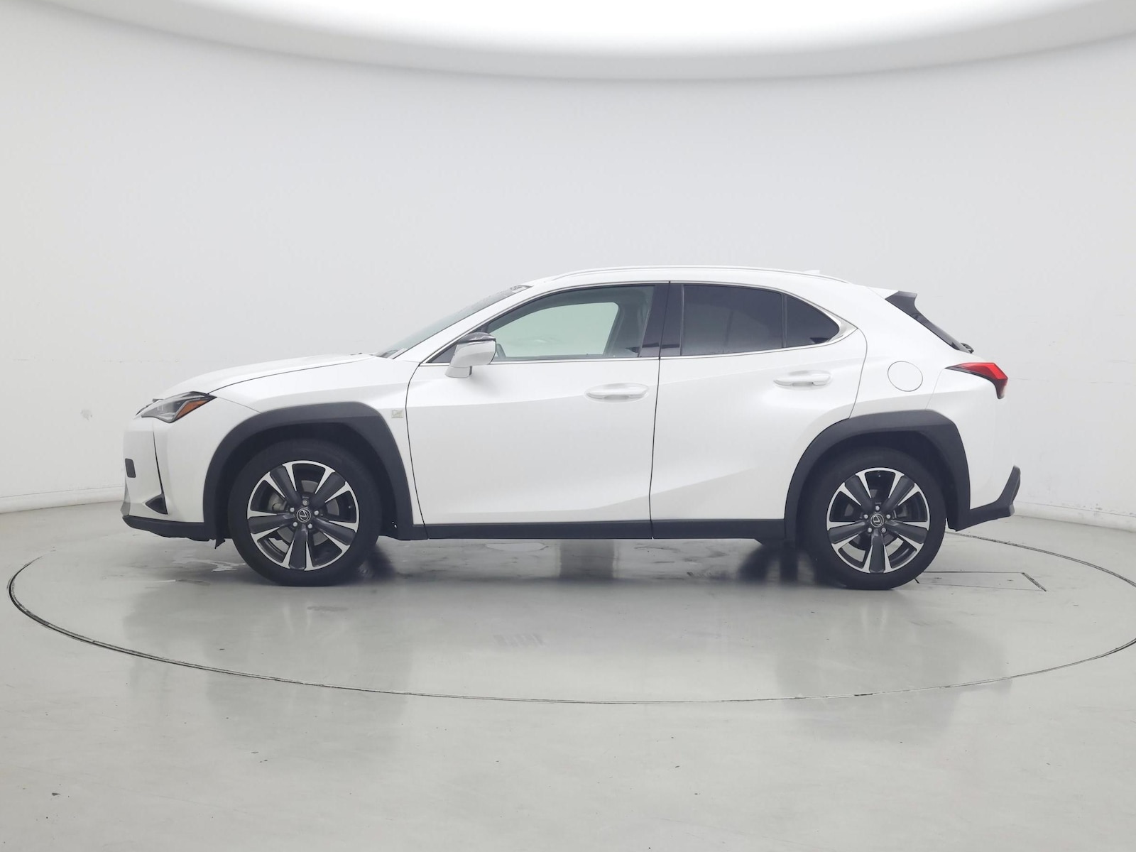 2020 Lexus UX 200 - Photo 4