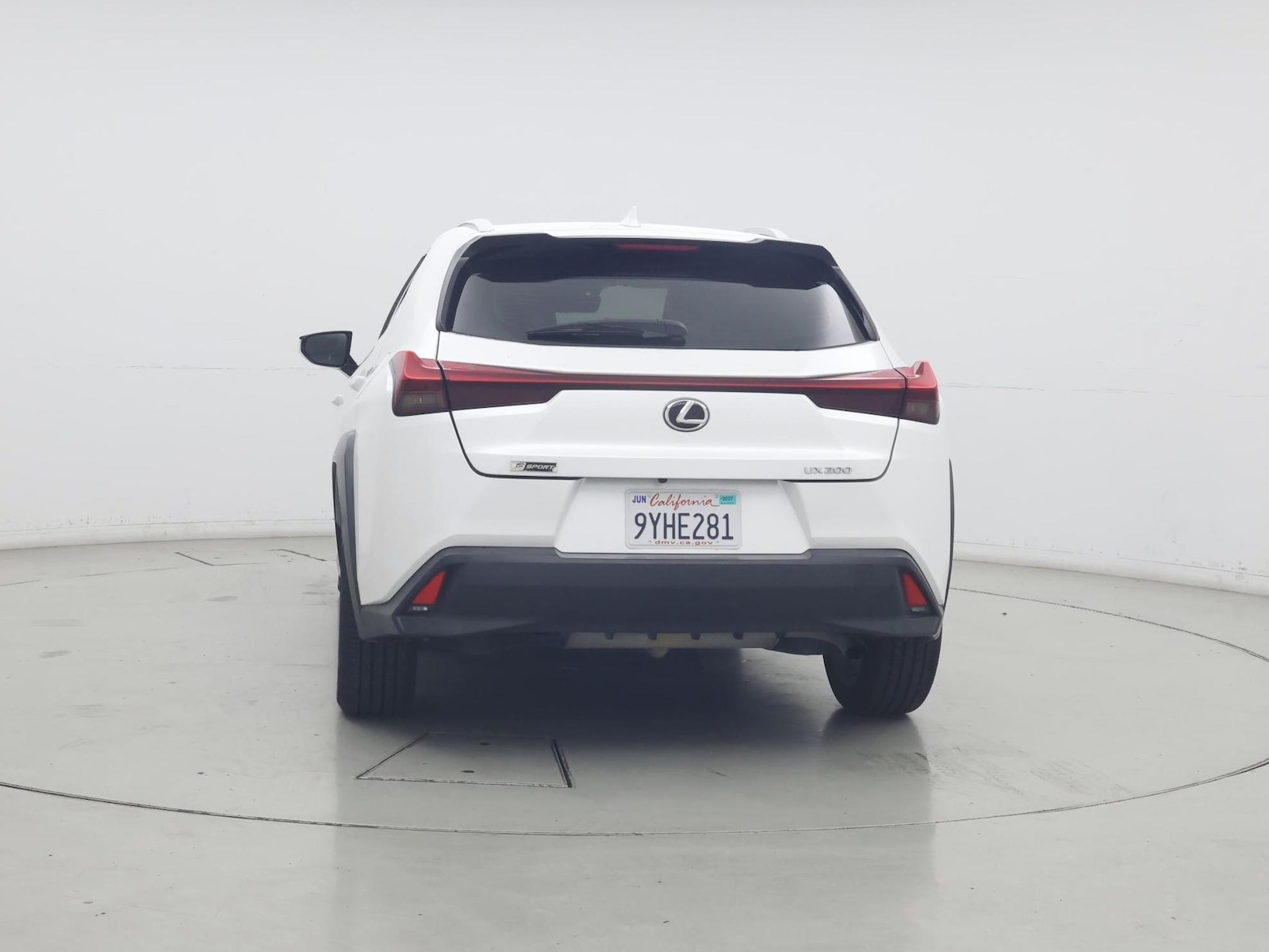 2020 Lexus UX 200 - Photo 7
