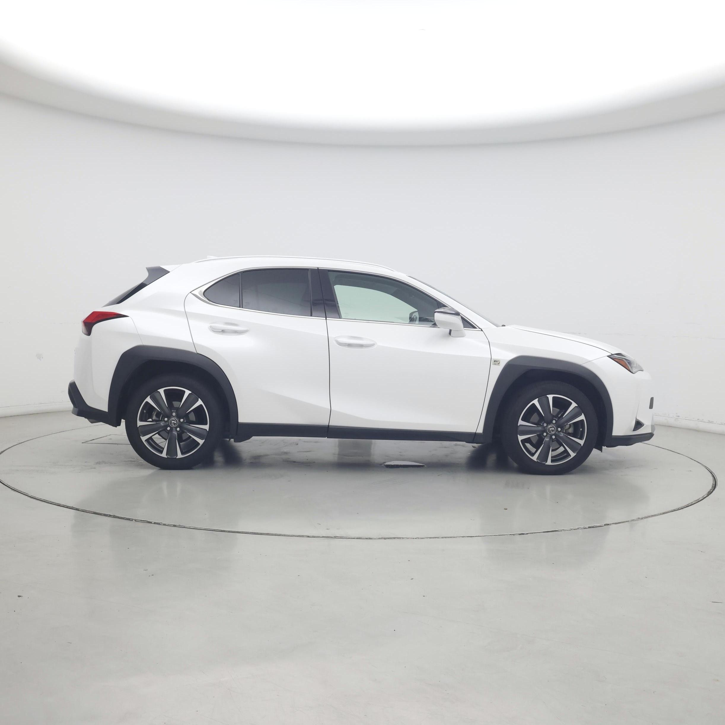 Thumbnail: 2020 Lexus UX - 7