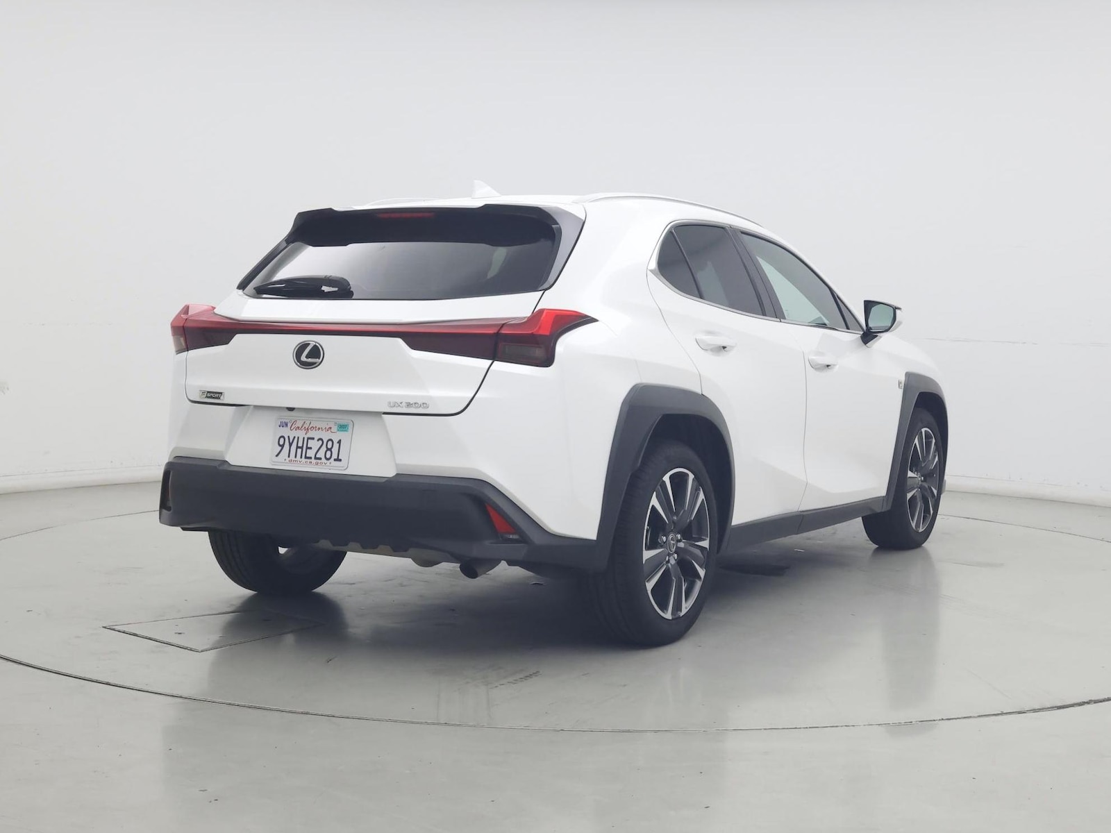 2020 Lexus UX 200 - Photo 9