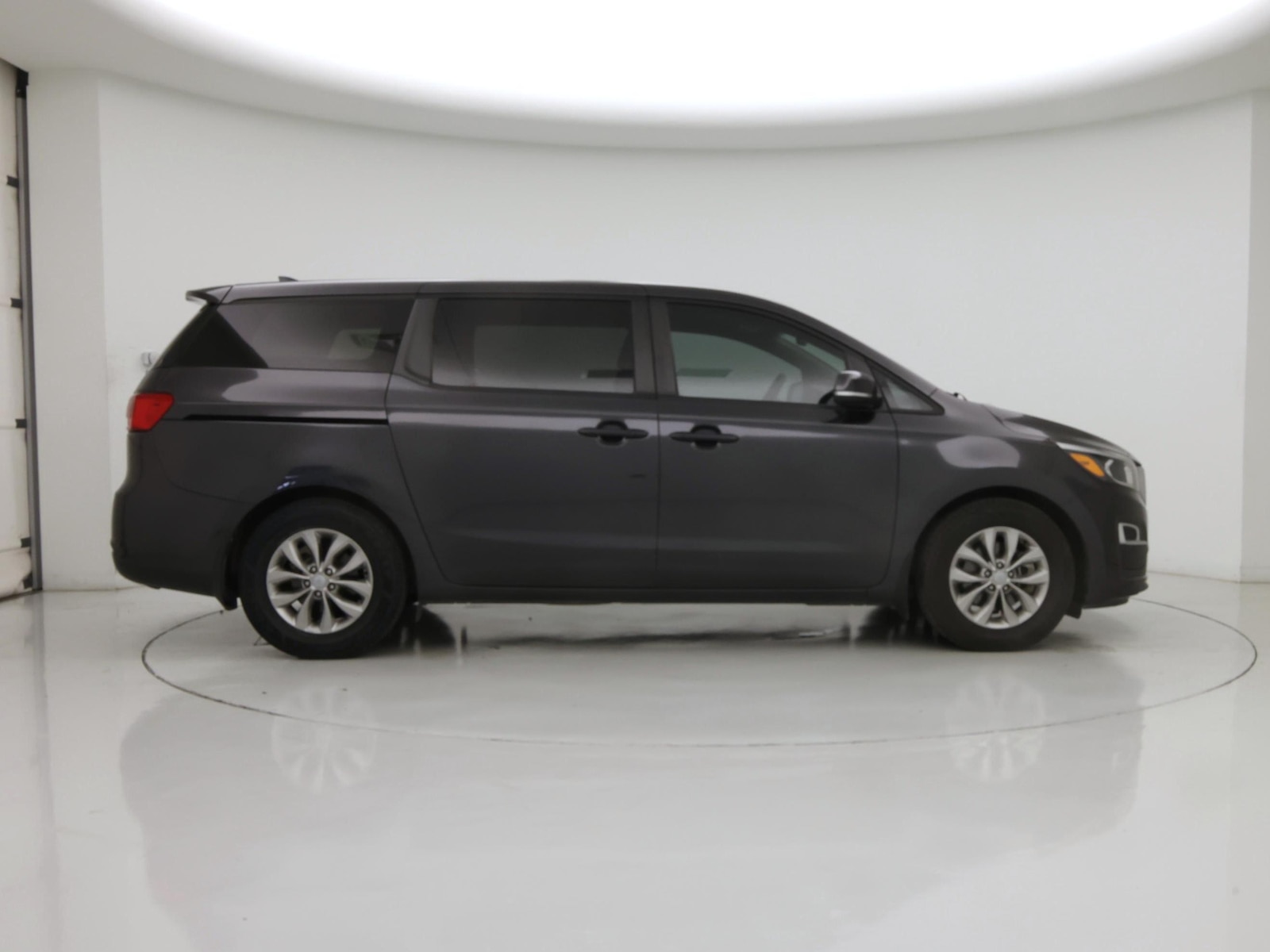 2020 Kia Sedona LX - Photo 8