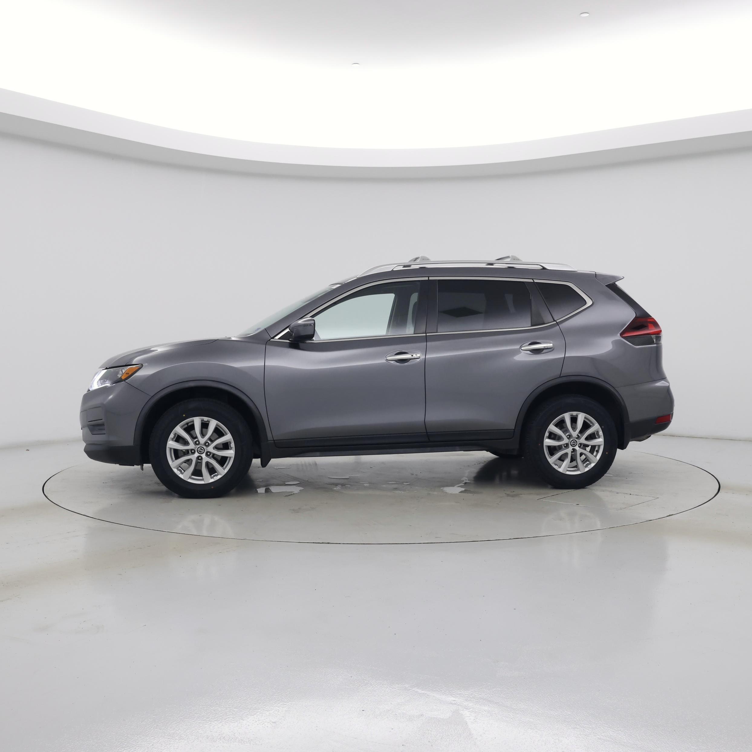 Thumbnail: 2020 Nissan Rogue - 3