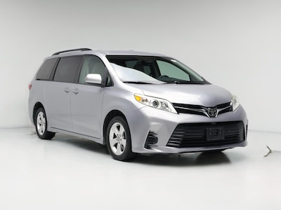 2018 Toyota Sienna LE