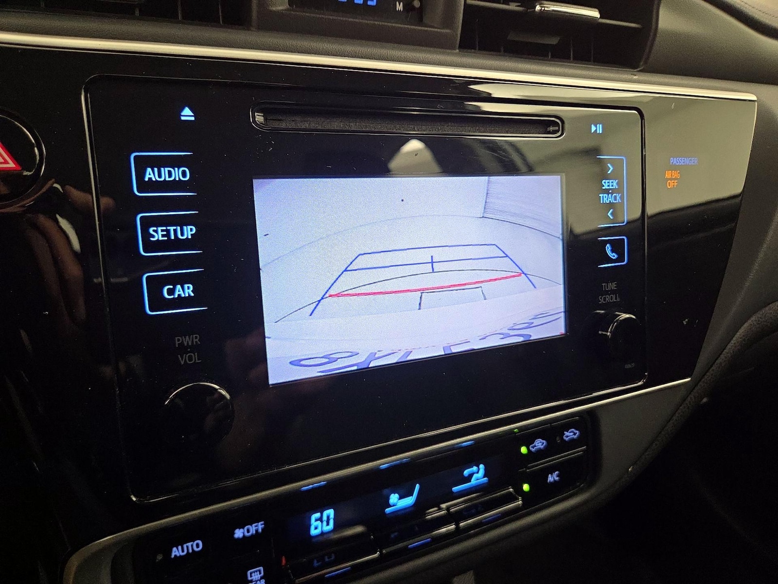 2019 Toyota Corolla LE - Photo 15