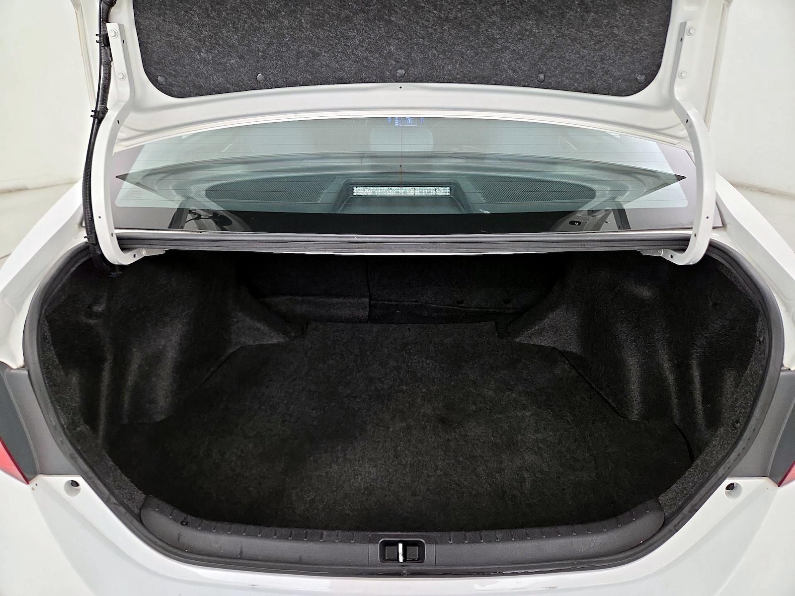 2019 Toyota Corolla LE - Photo 21