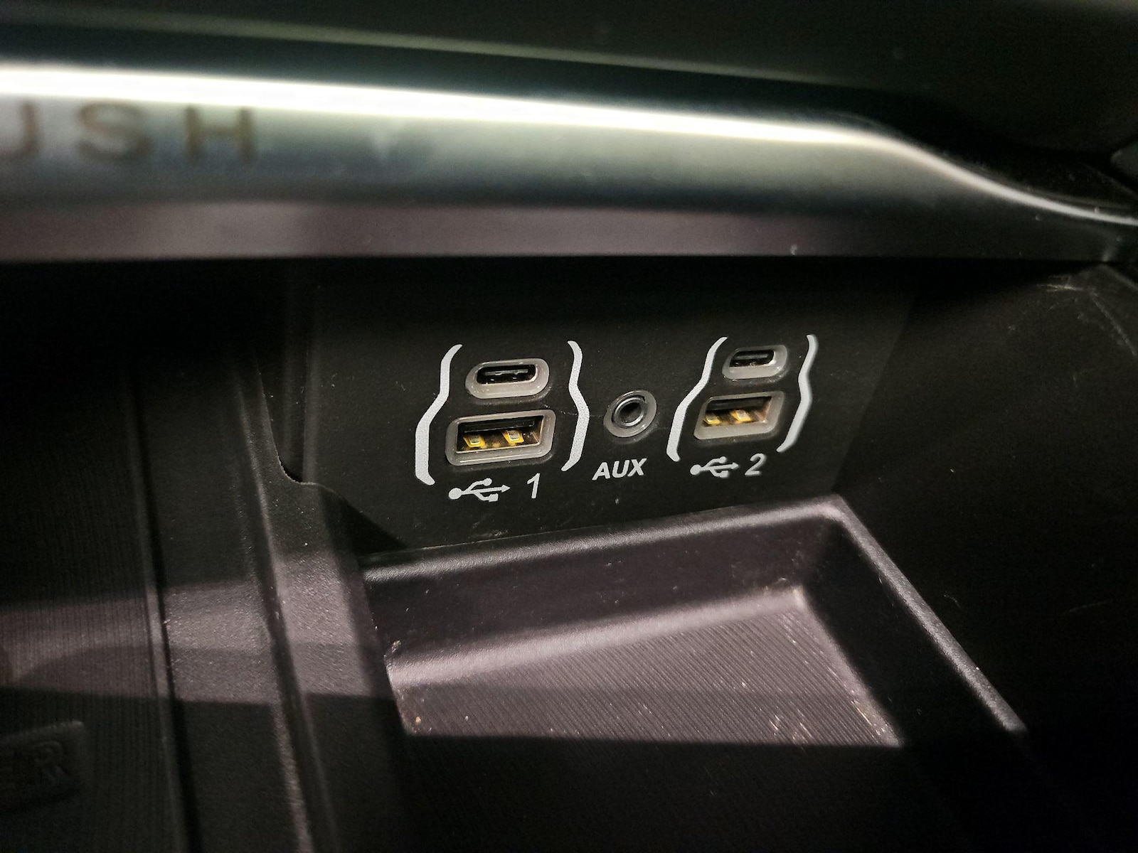 2024 Chrysler Pacifica Hybrid Premium S Appearance Pkg, photo 20
