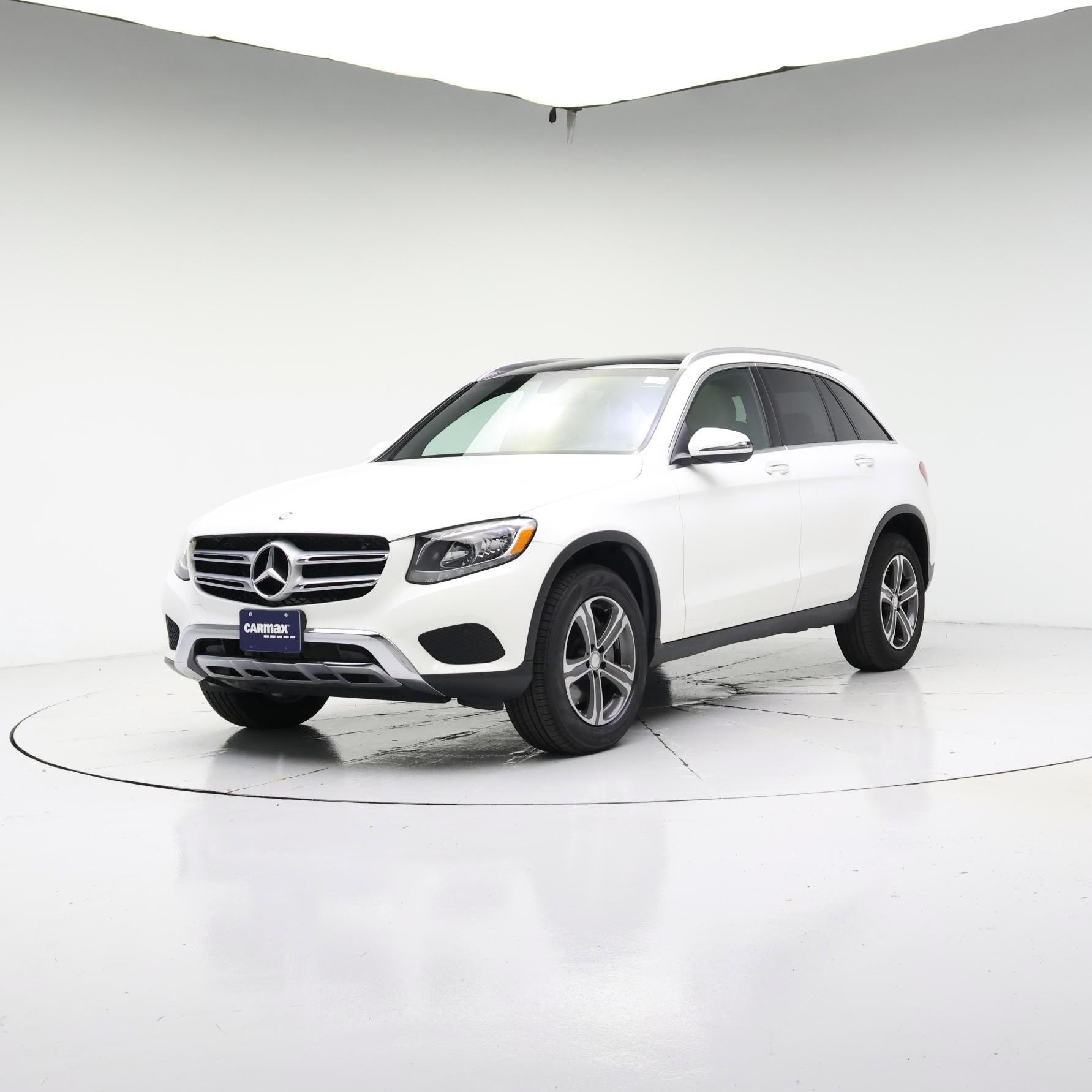 Thumbnail: 2017 Mercedes-Benz GLC - 4
