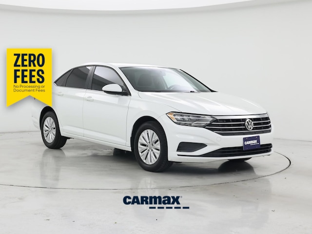White 2019 Volkswagen Jetta Sedan Front-Wheel Drive Automatic