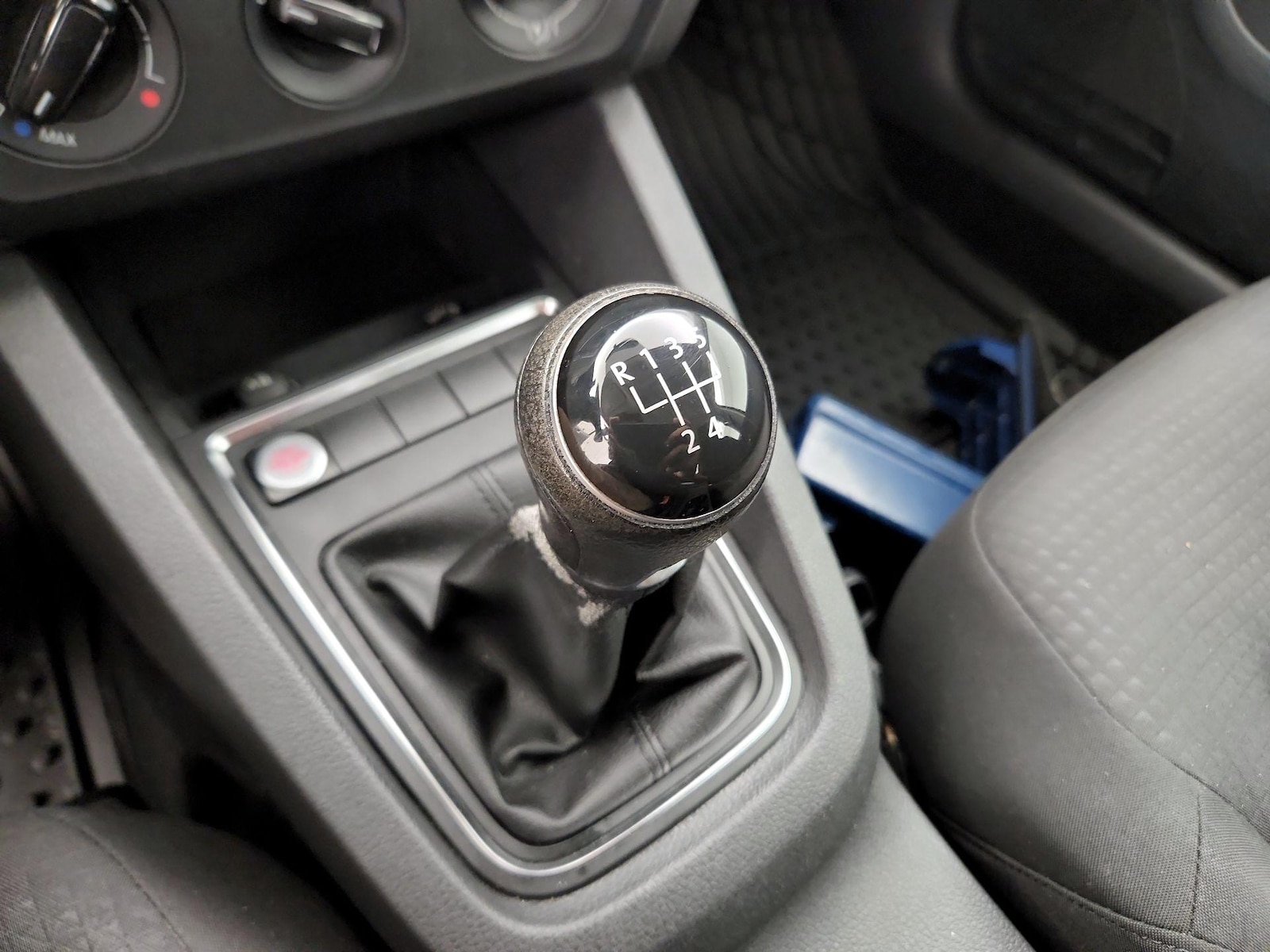2015 Volkswagen Jetta S - Photo 18