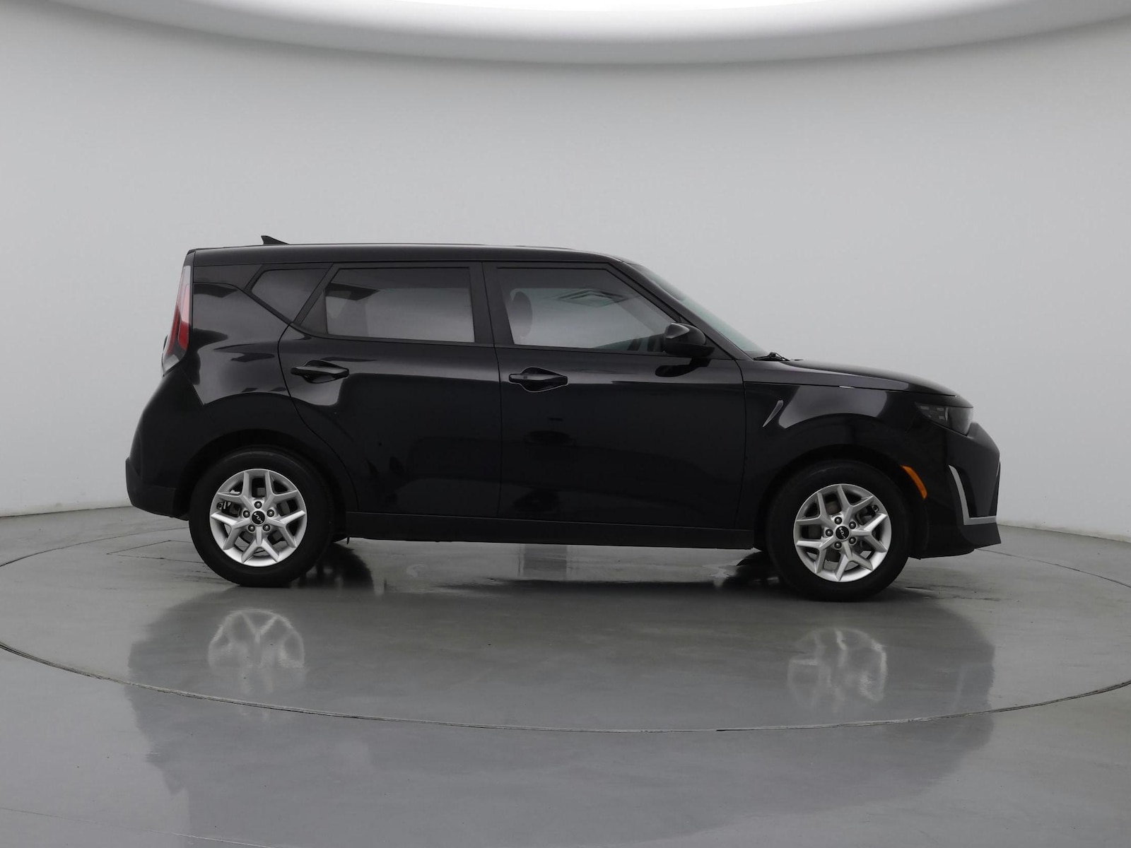 2023 Kia Soul S - Photo 8