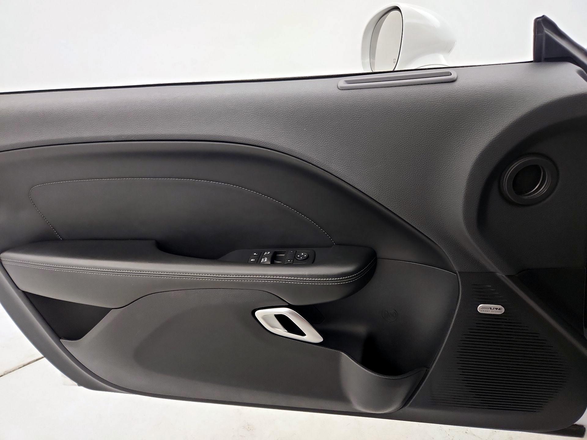 Thumbnail: 2015 Dodge Challenger - 12