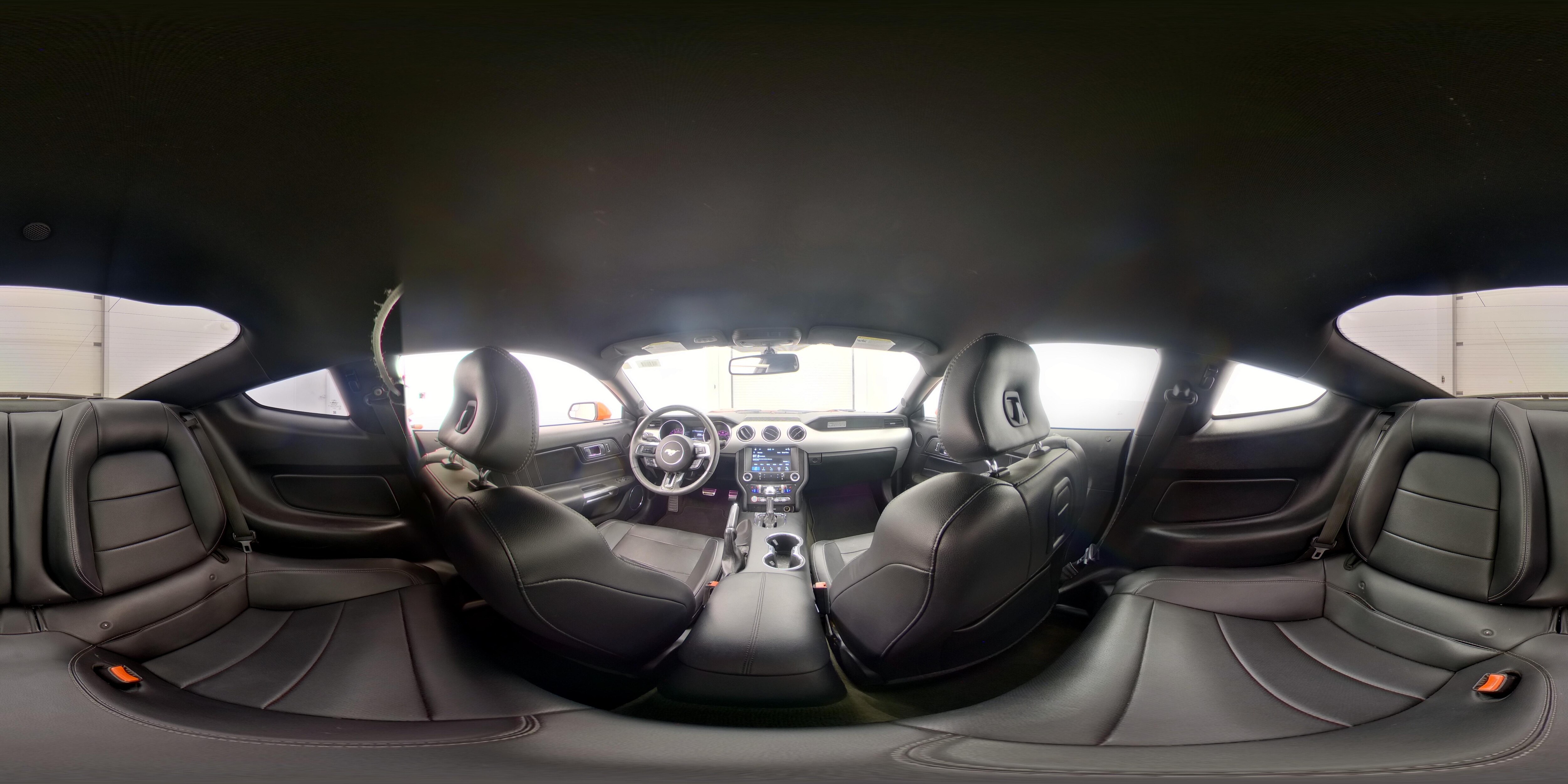 2016 Ford Mustang EcoBoost - Photo 25