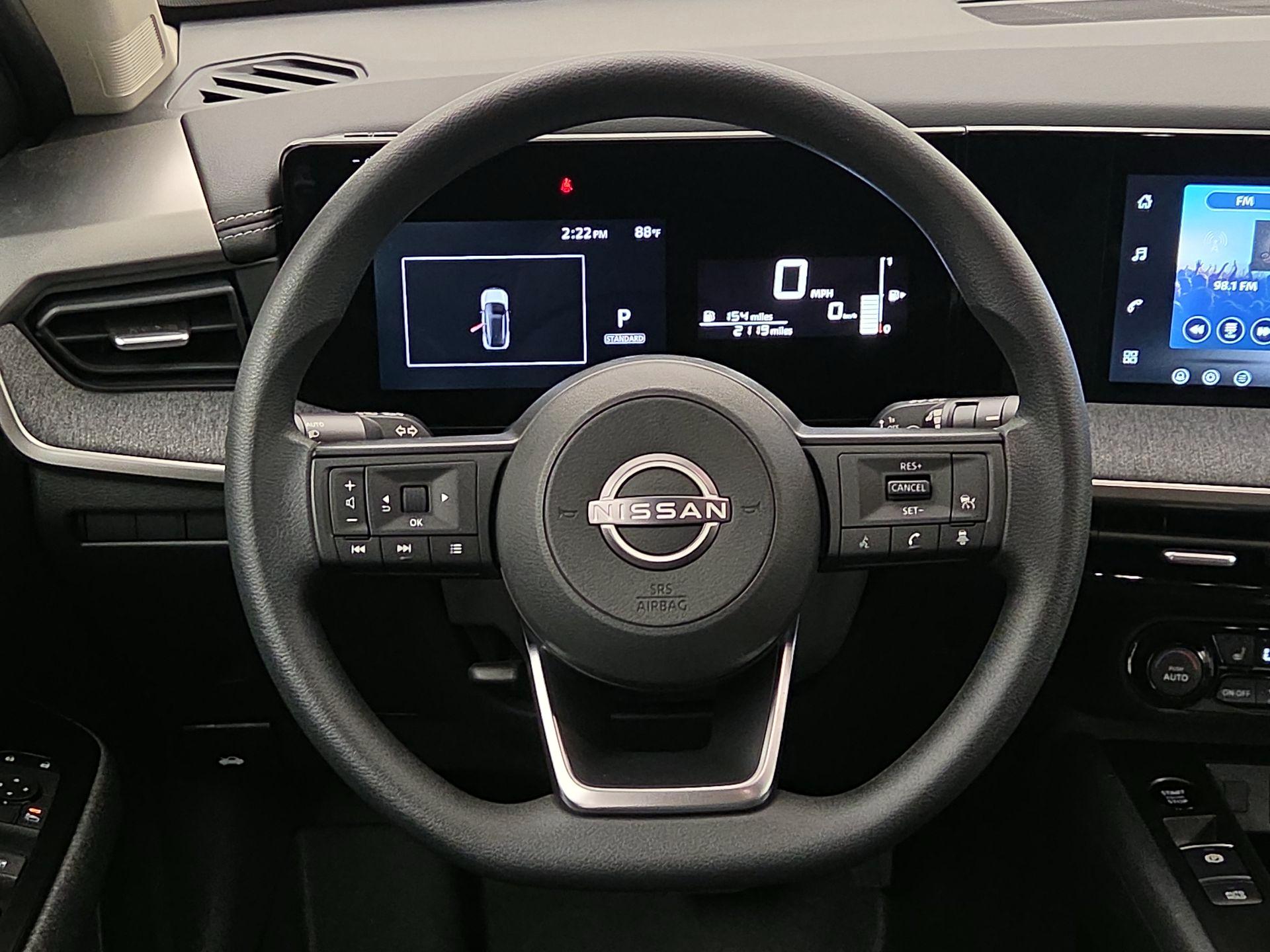 Thumbnail: 2026 Nissan Kicks - 10