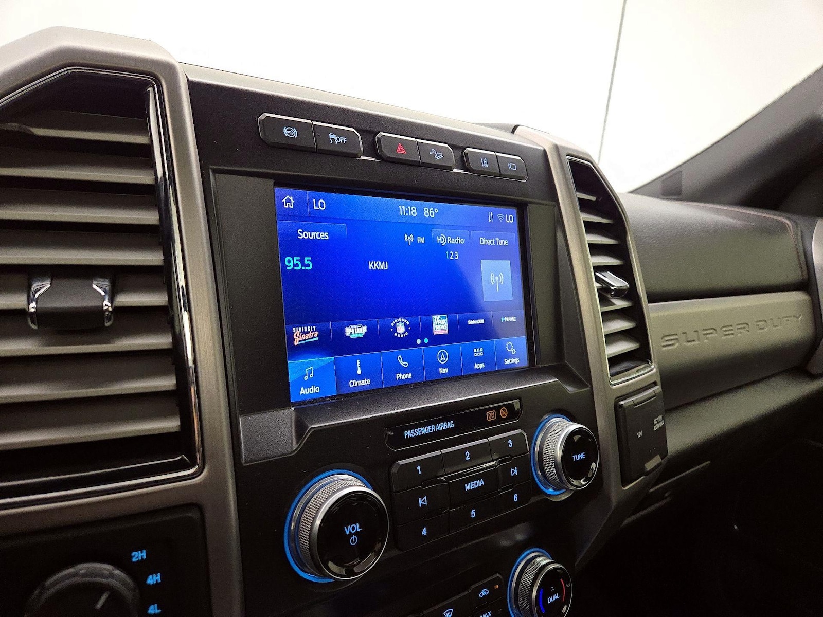 2020 Ford F-250 Super Duty Platinum - Photo 17