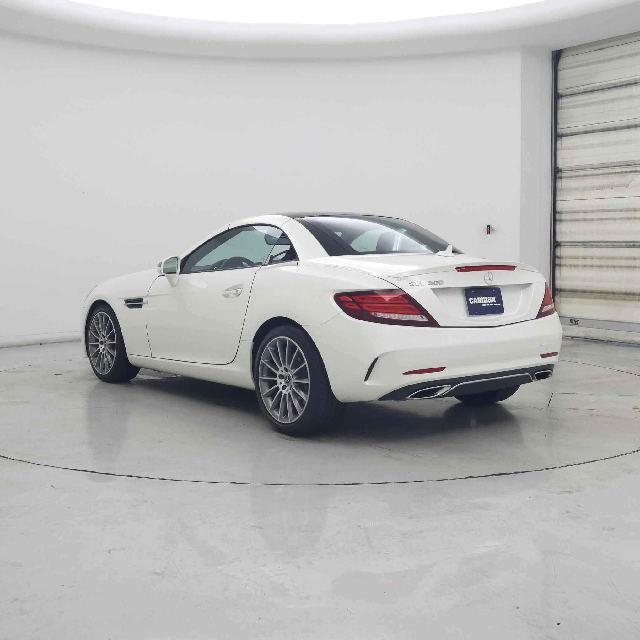 Thumbnail: 2018 Mercedes-Benz SLC - 2