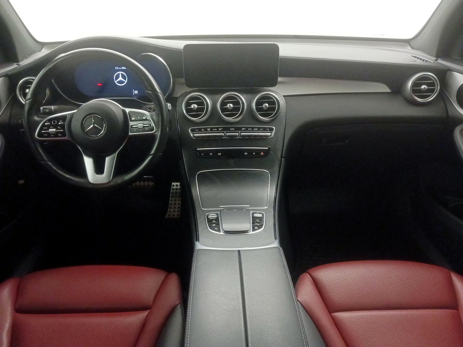 2022 Mercedes-Benz GLC Coupe GLC300 - Photo 10