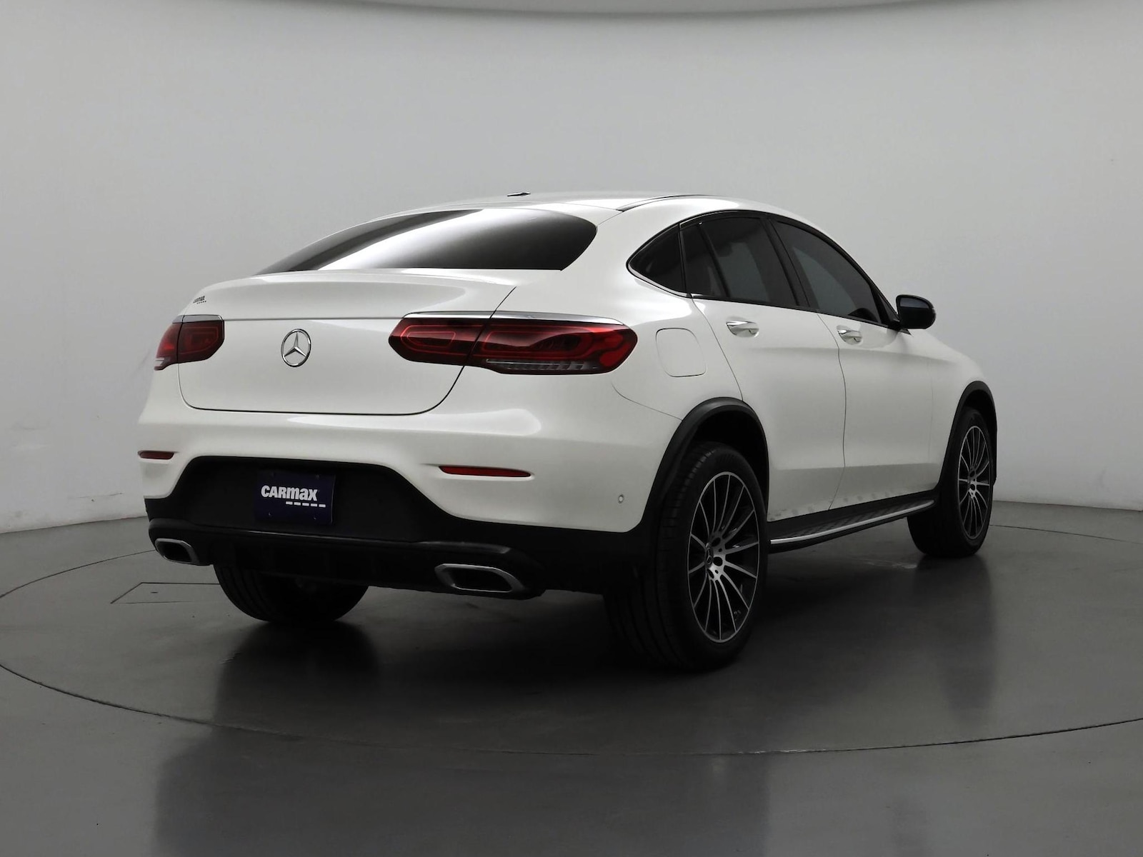 2022 Mercedes-Benz GLC Coupe GLC300 - Photo 9