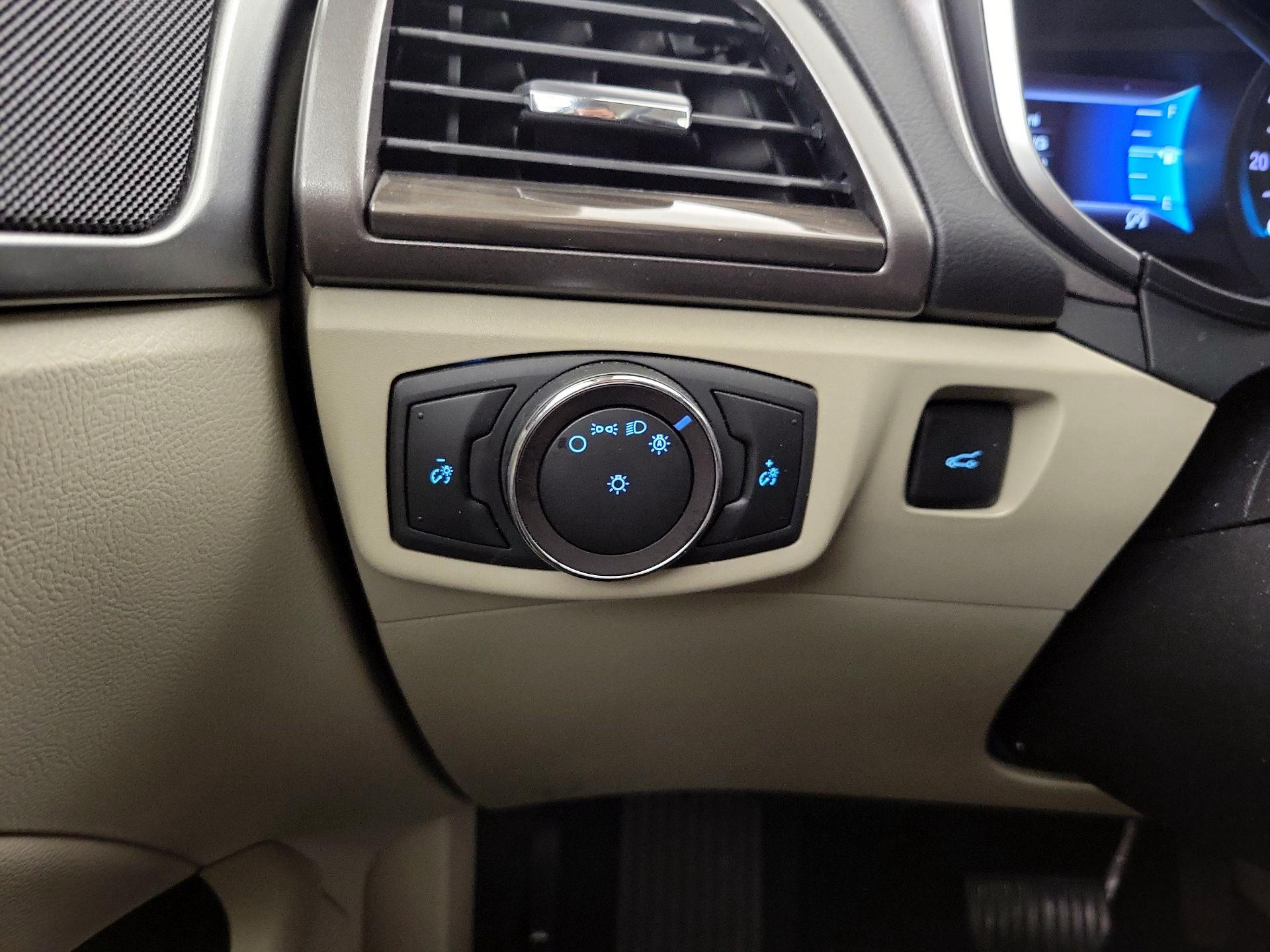 Thumbnail: 2019 Ford Fusion - 13
