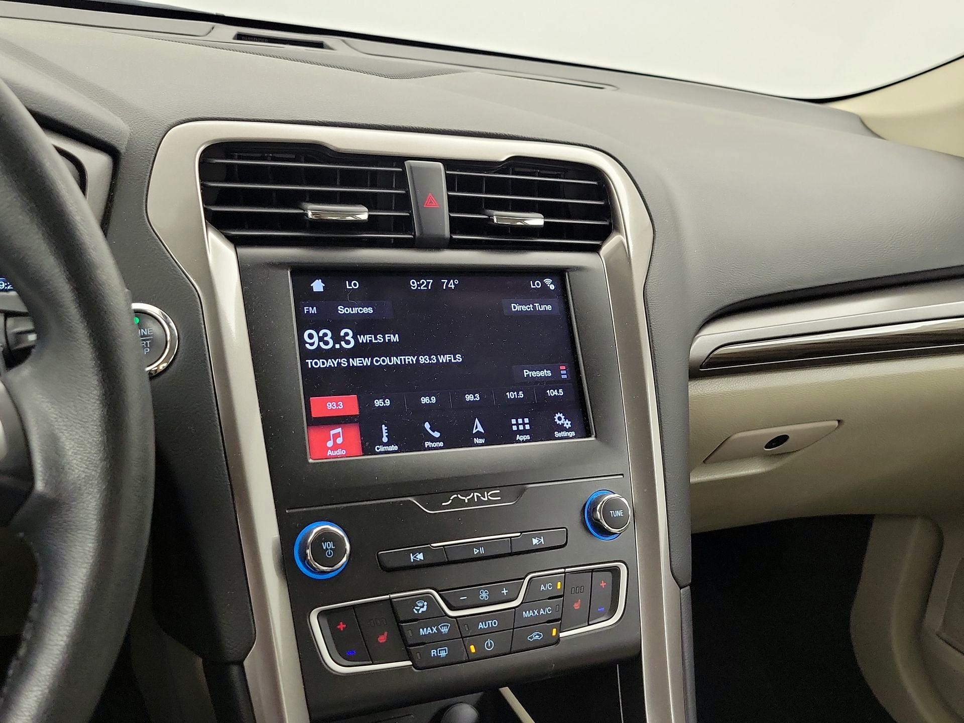 Thumbnail: 2019 Ford Fusion - 16