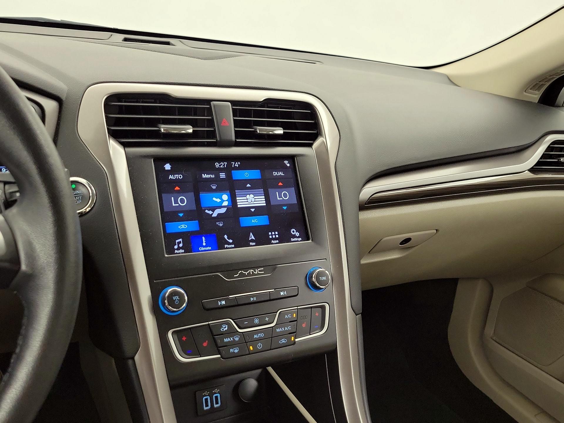Thumbnail: 2019 Ford Fusion - 17