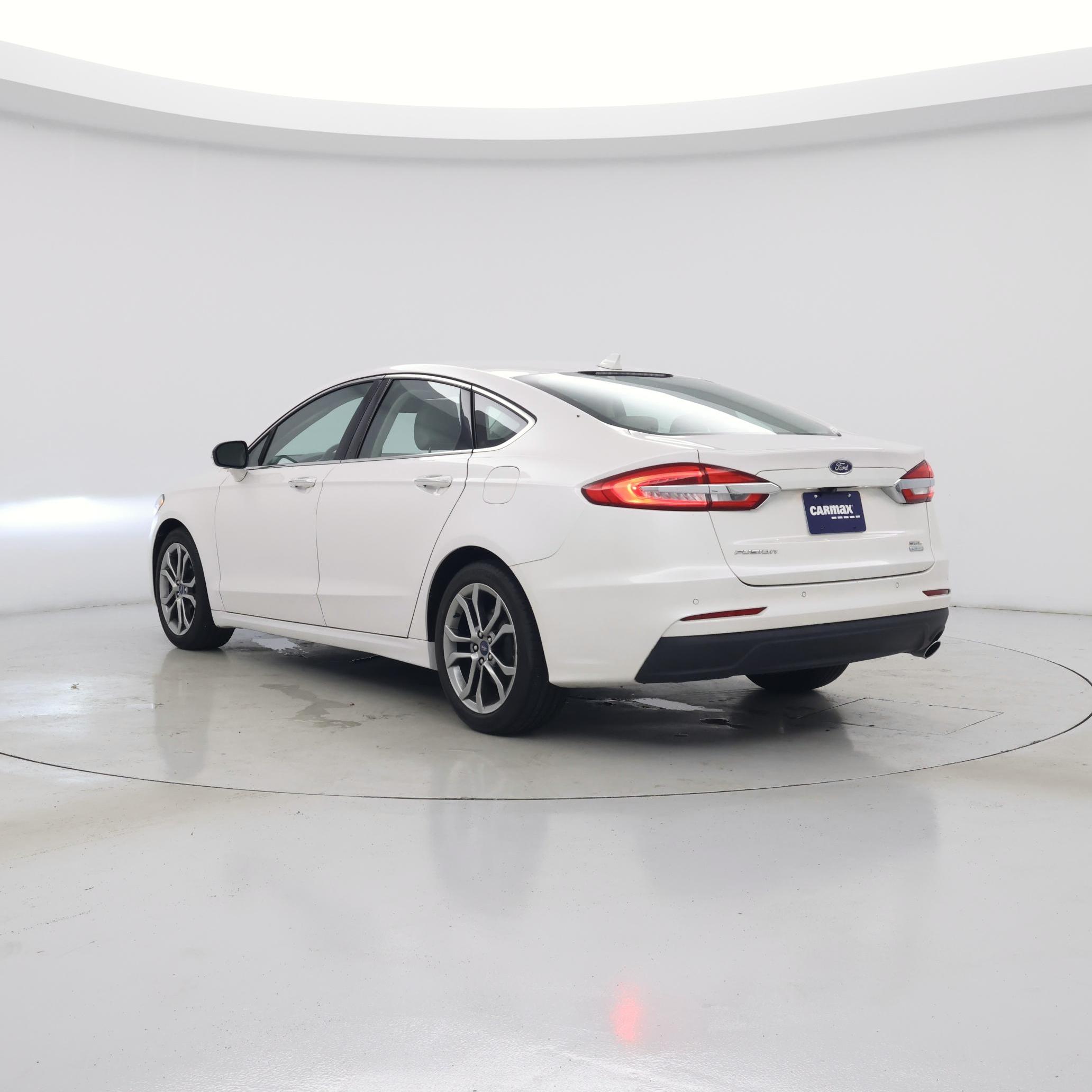 Thumbnail: 2019 Ford Fusion - 2