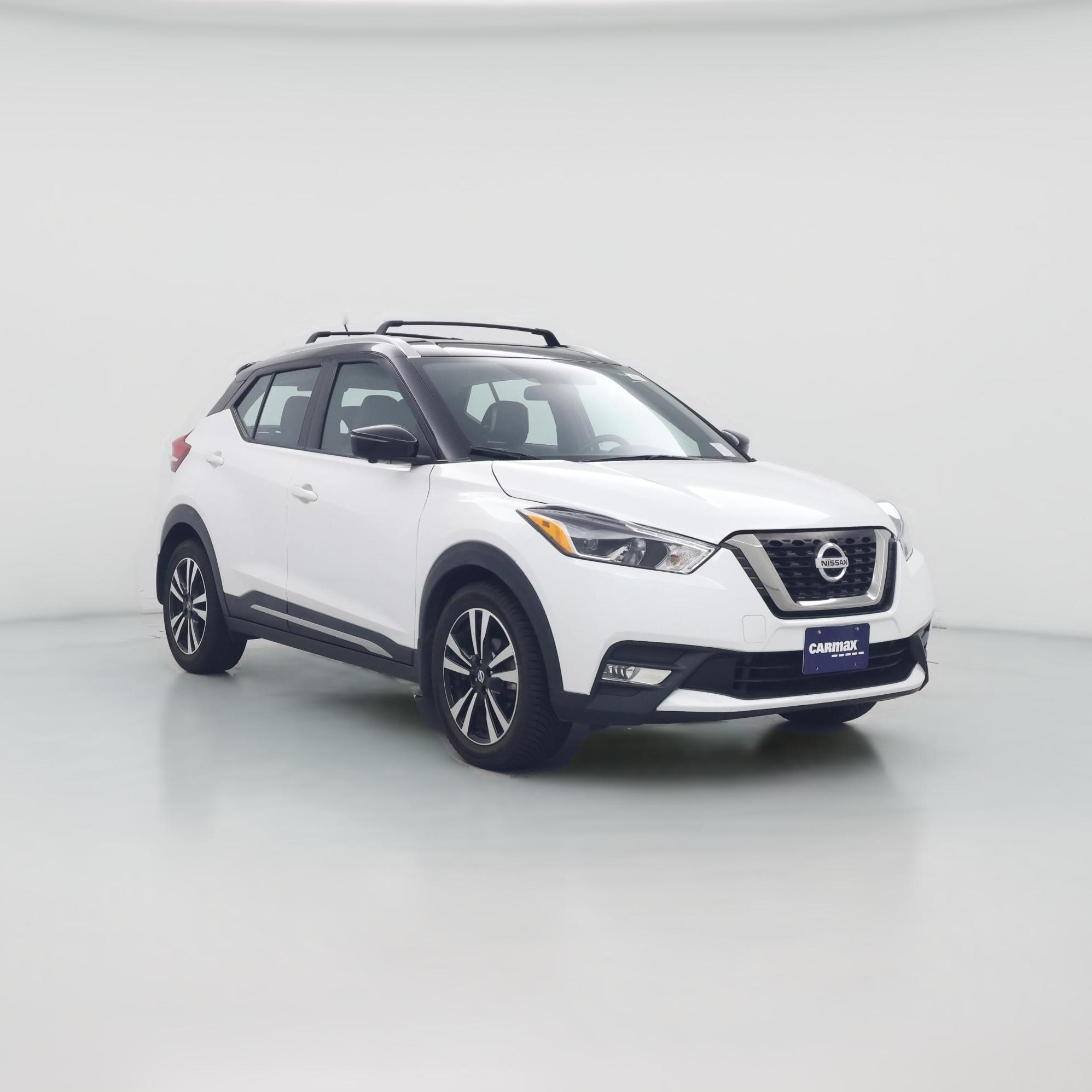 Thumbnail: 2018 Nissan Kicks - 1