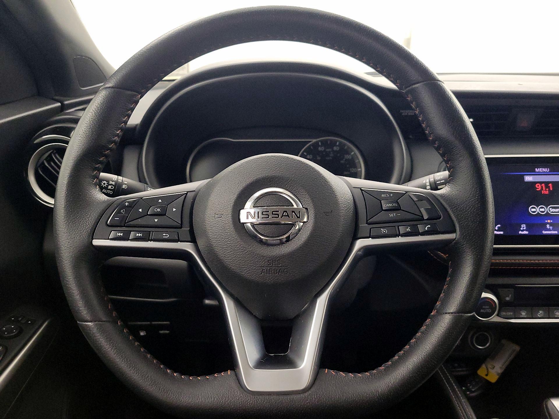 Thumbnail: 2018 Nissan Kicks - 10