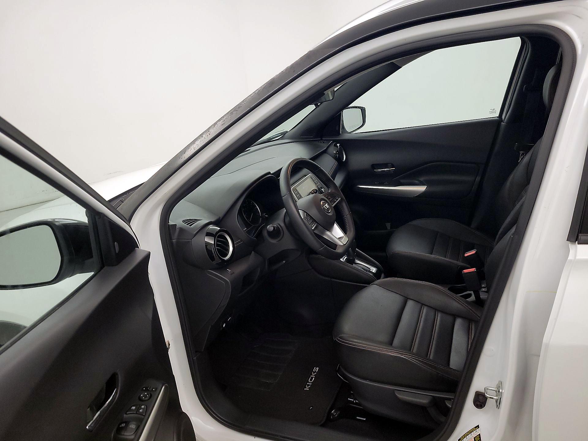 Thumbnail: 2018 Nissan Kicks - 11