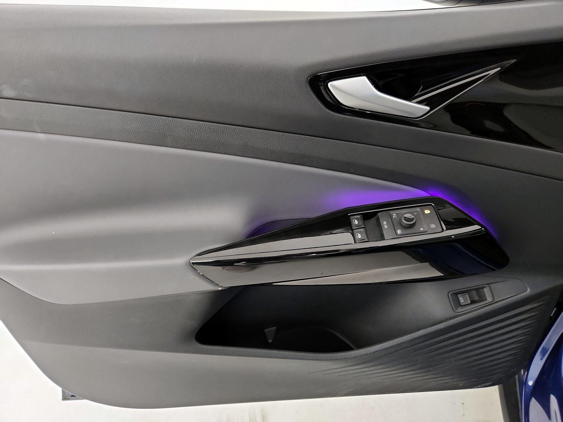 Thumbnail: 2022 Volkswagen ID.4 - 12
