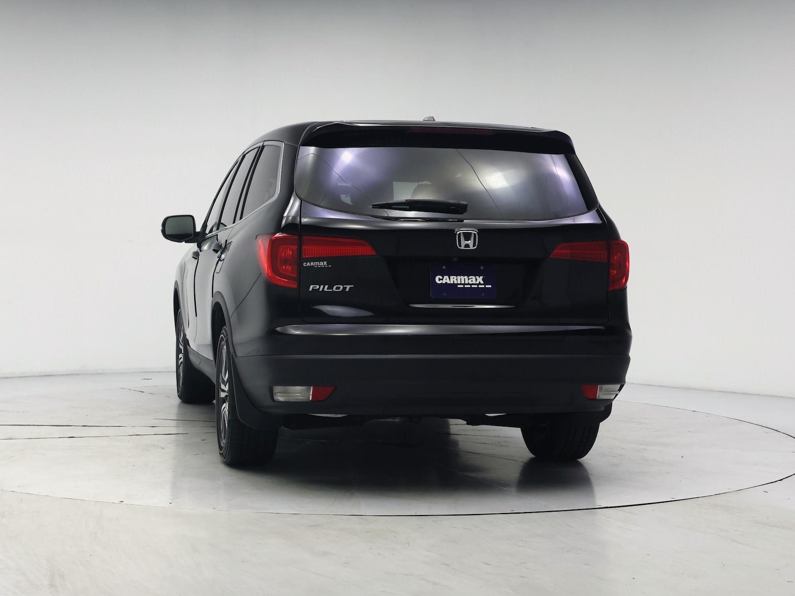 2017 Honda Pilot EX - Photo 7