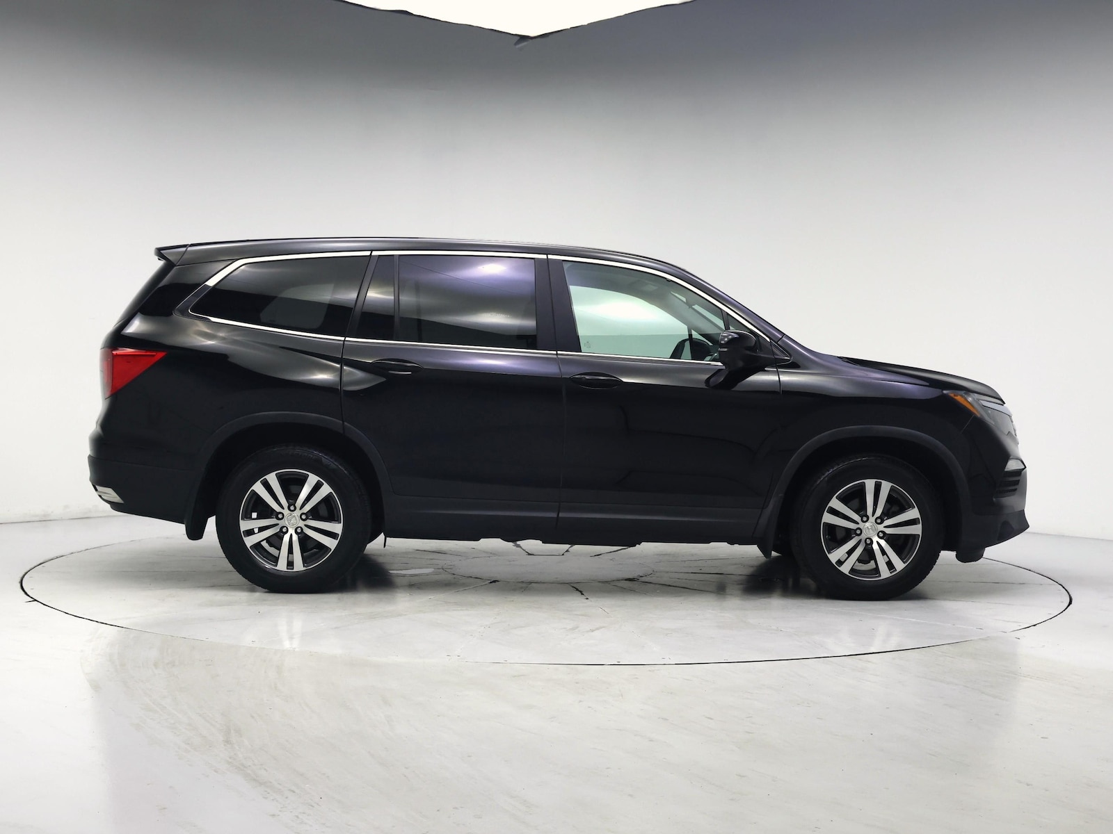 2017 Honda Pilot EX - Photo 8