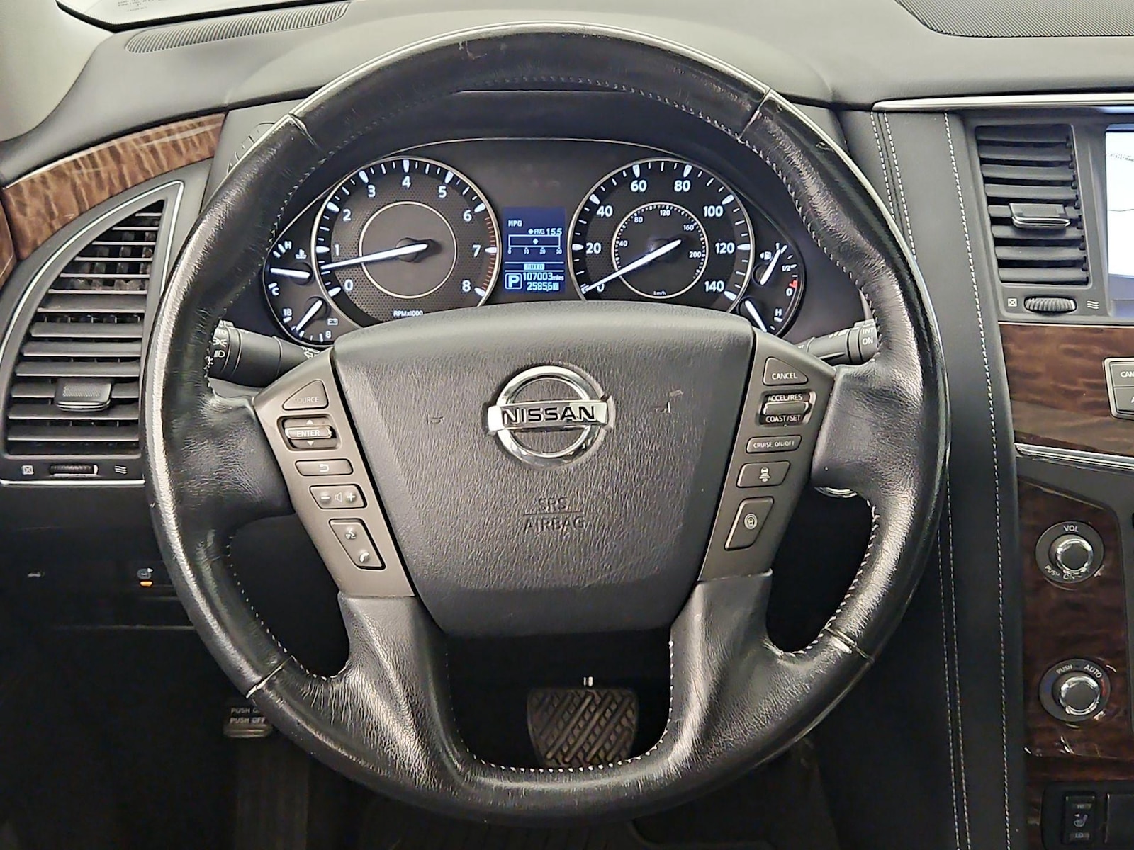 2019 Nissan Armada SL - Photo 11