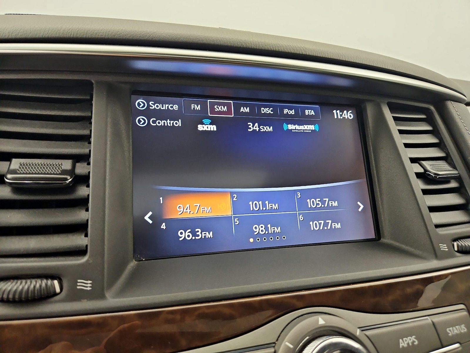 2019 Nissan Armada SL - Photo 17