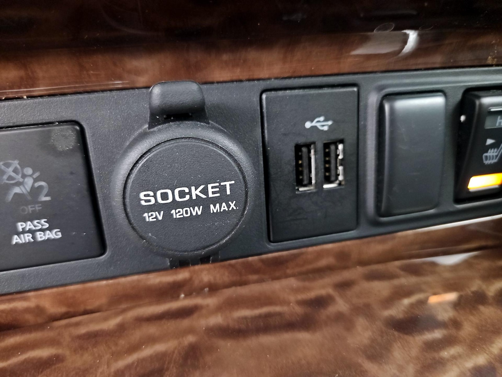 2019 Nissan Armada SL - Photo 20