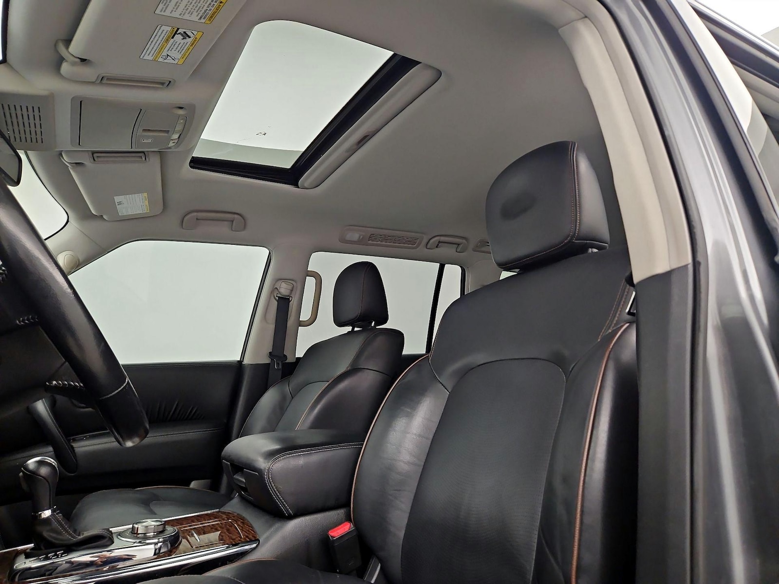 2019 Nissan Armada SL - Photo 21