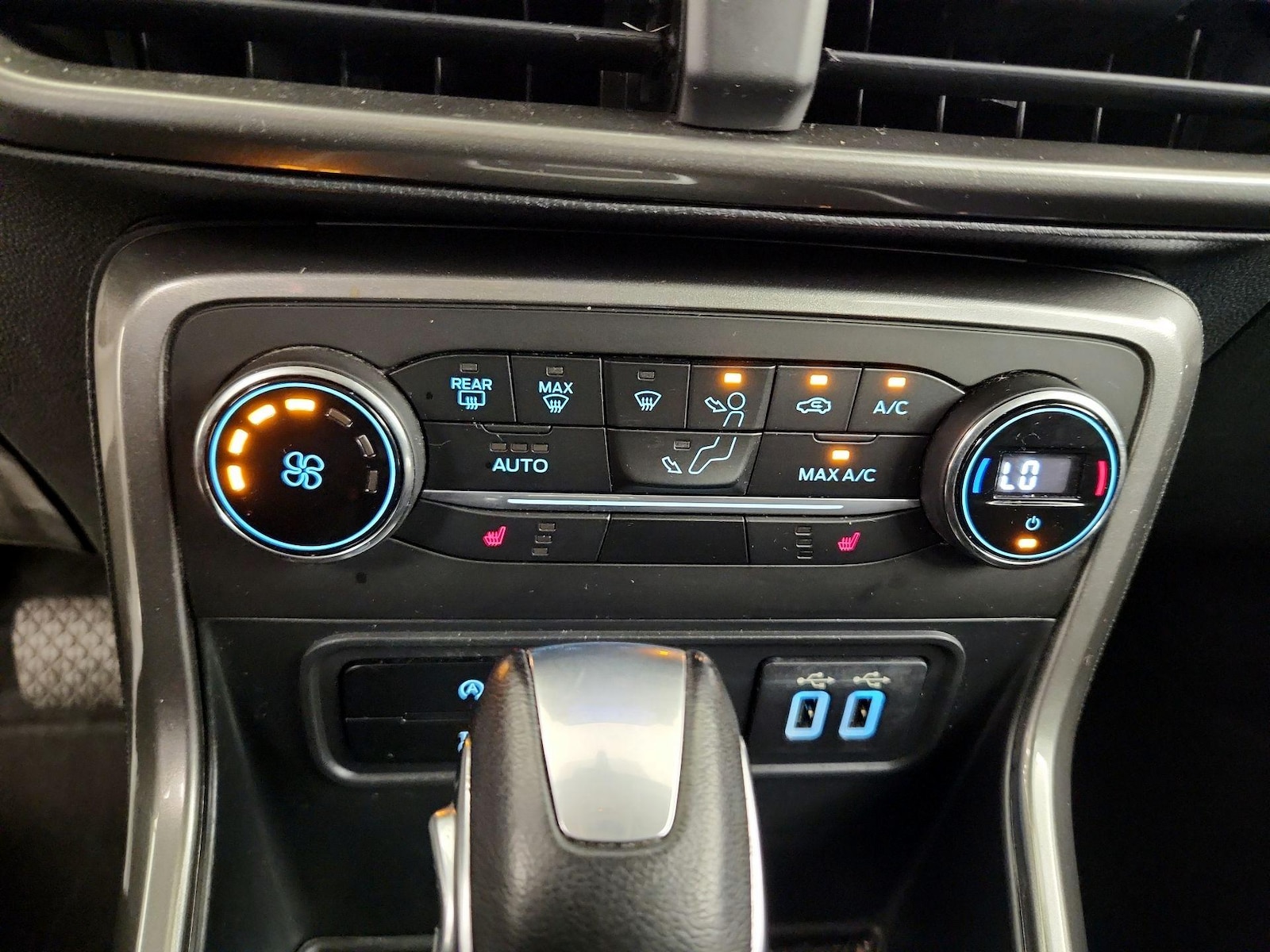 2020 Ford Ecosport SE - Photo 16
