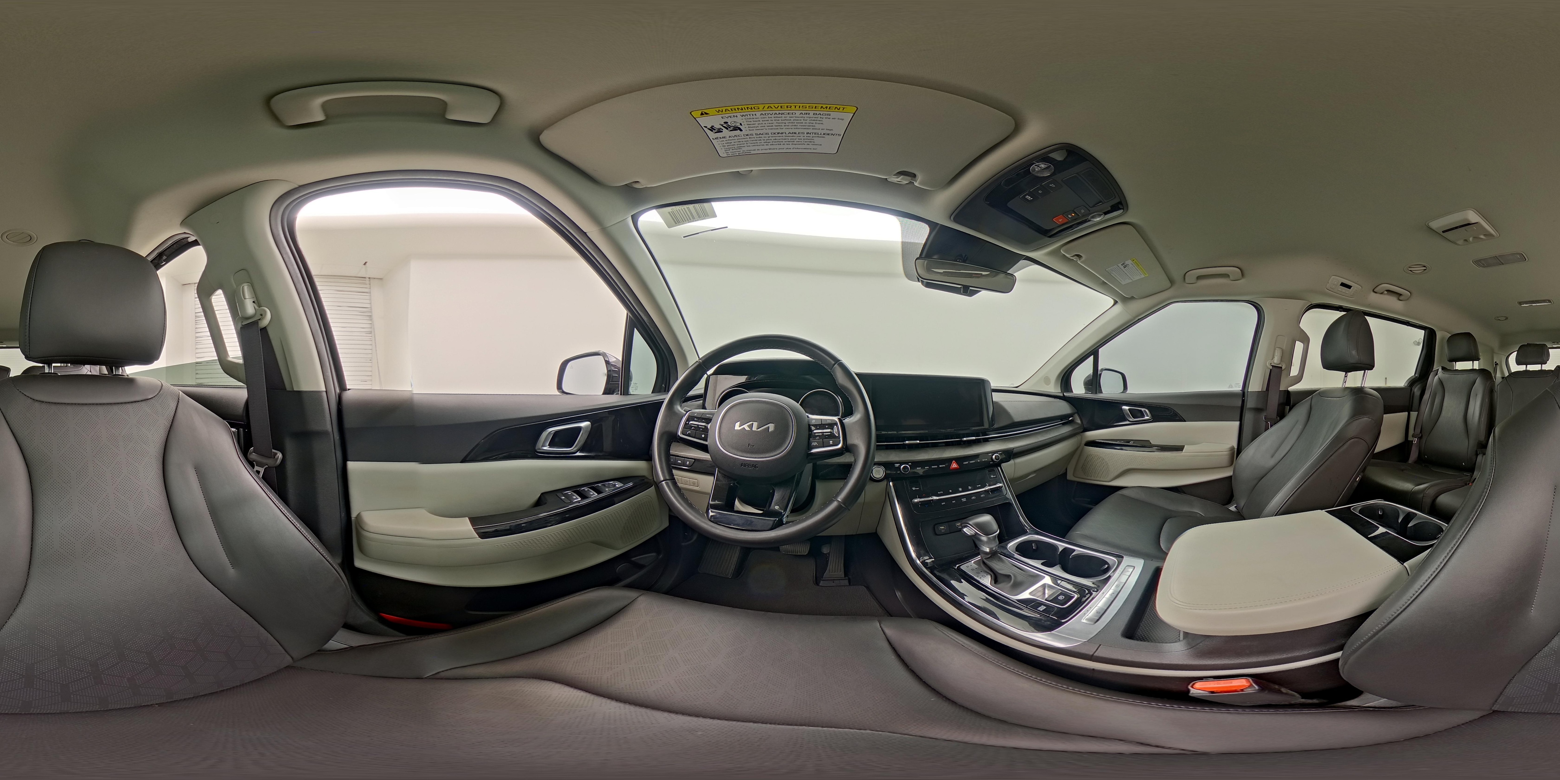 2024 Kia Carnival EX - Photo 28