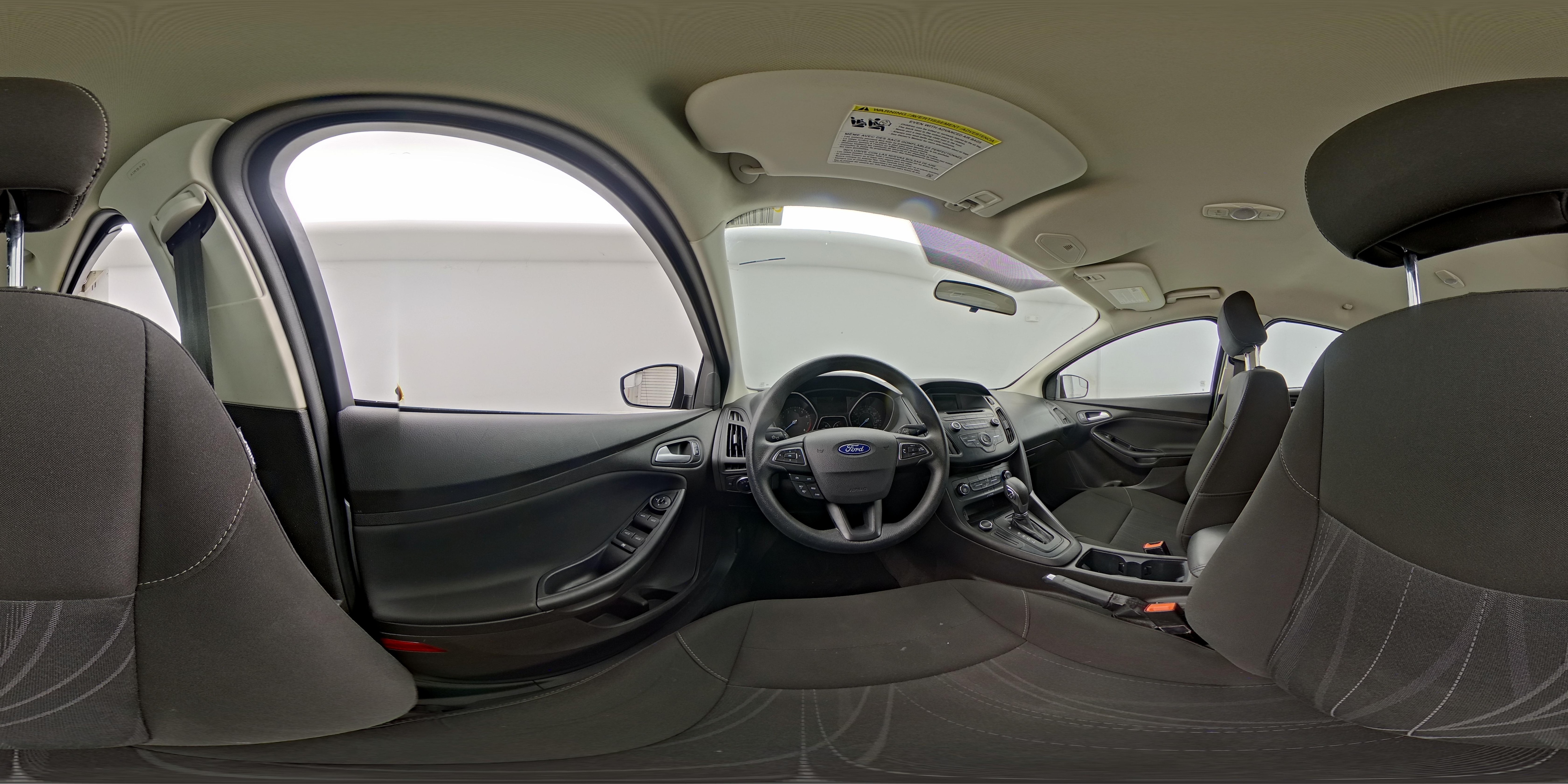 2017 Ford Focus SE - Photo 26