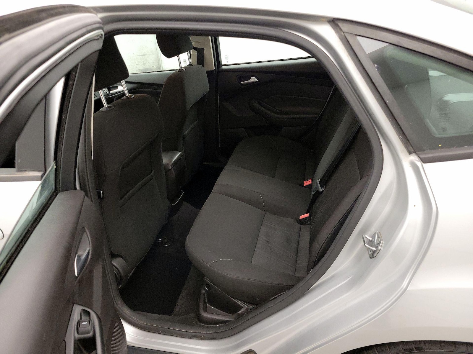 2017 Ford Focus SE - Photo 20