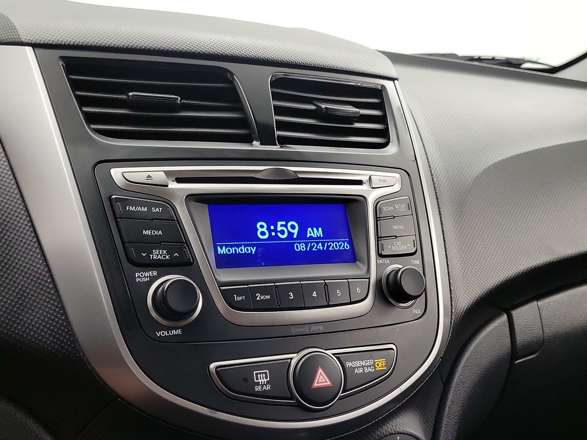 Thumbnail: 2016 Hyundai Accent - 14