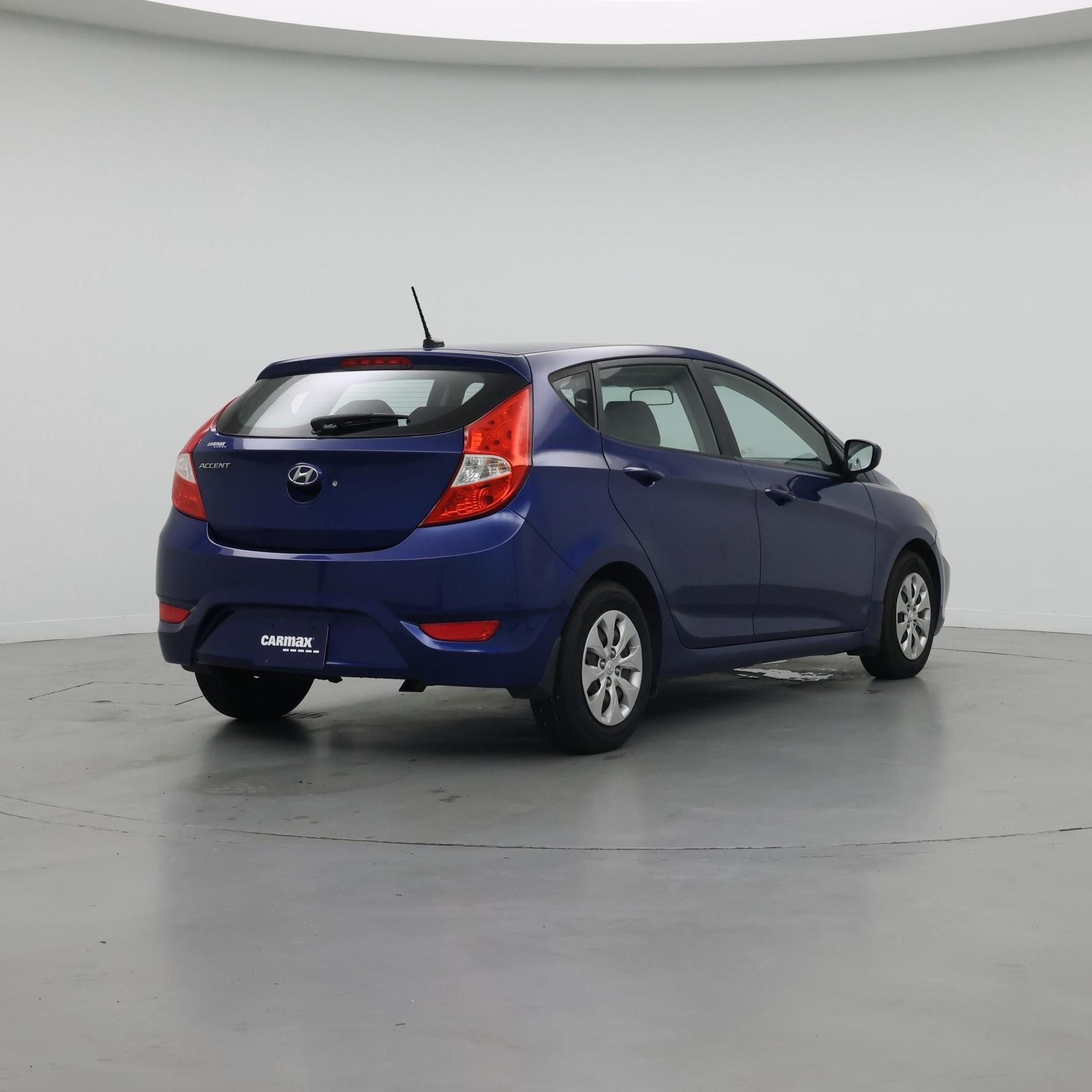 Thumbnail: 2016 Hyundai Accent - 8