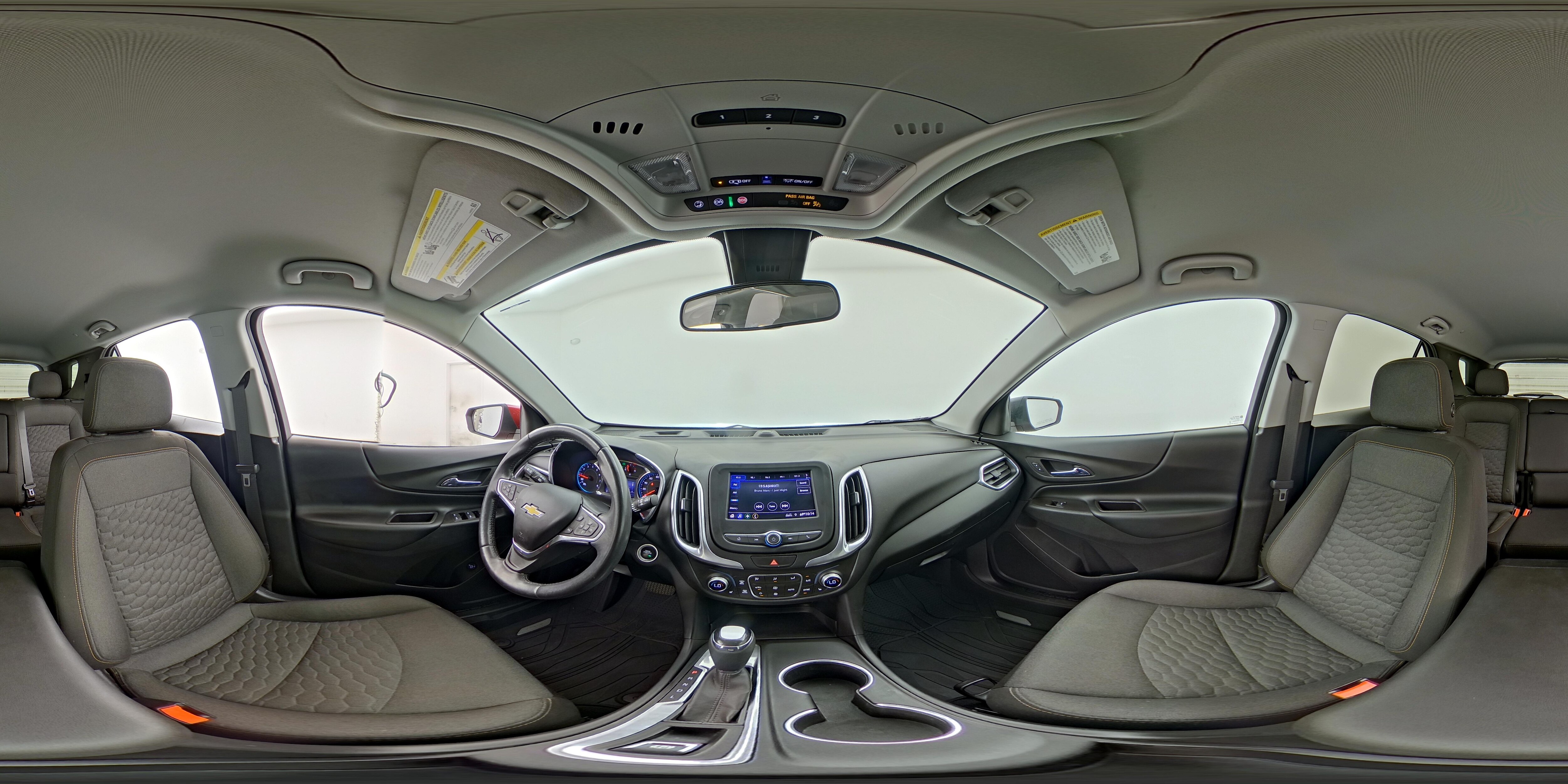 2020 Chevrolet Equinox LT - Photo 24