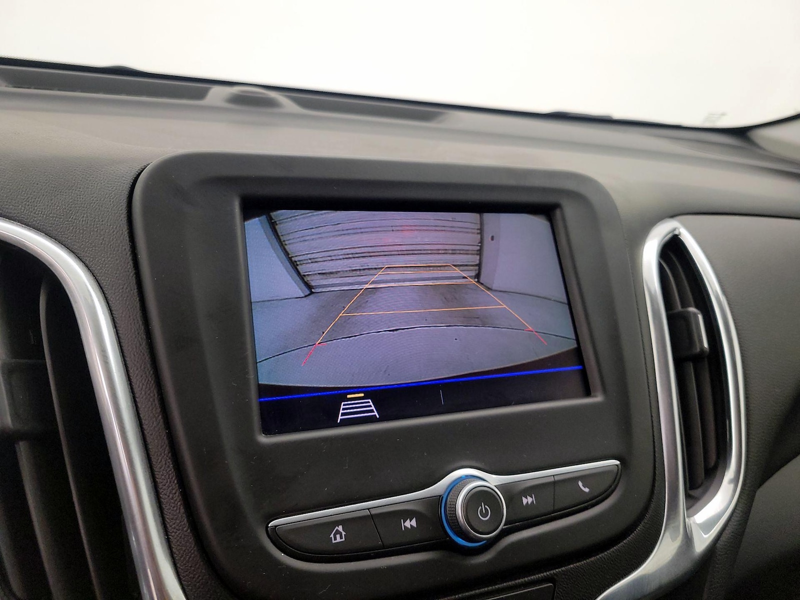 2020 Chevrolet Equinox LT - Photo 15