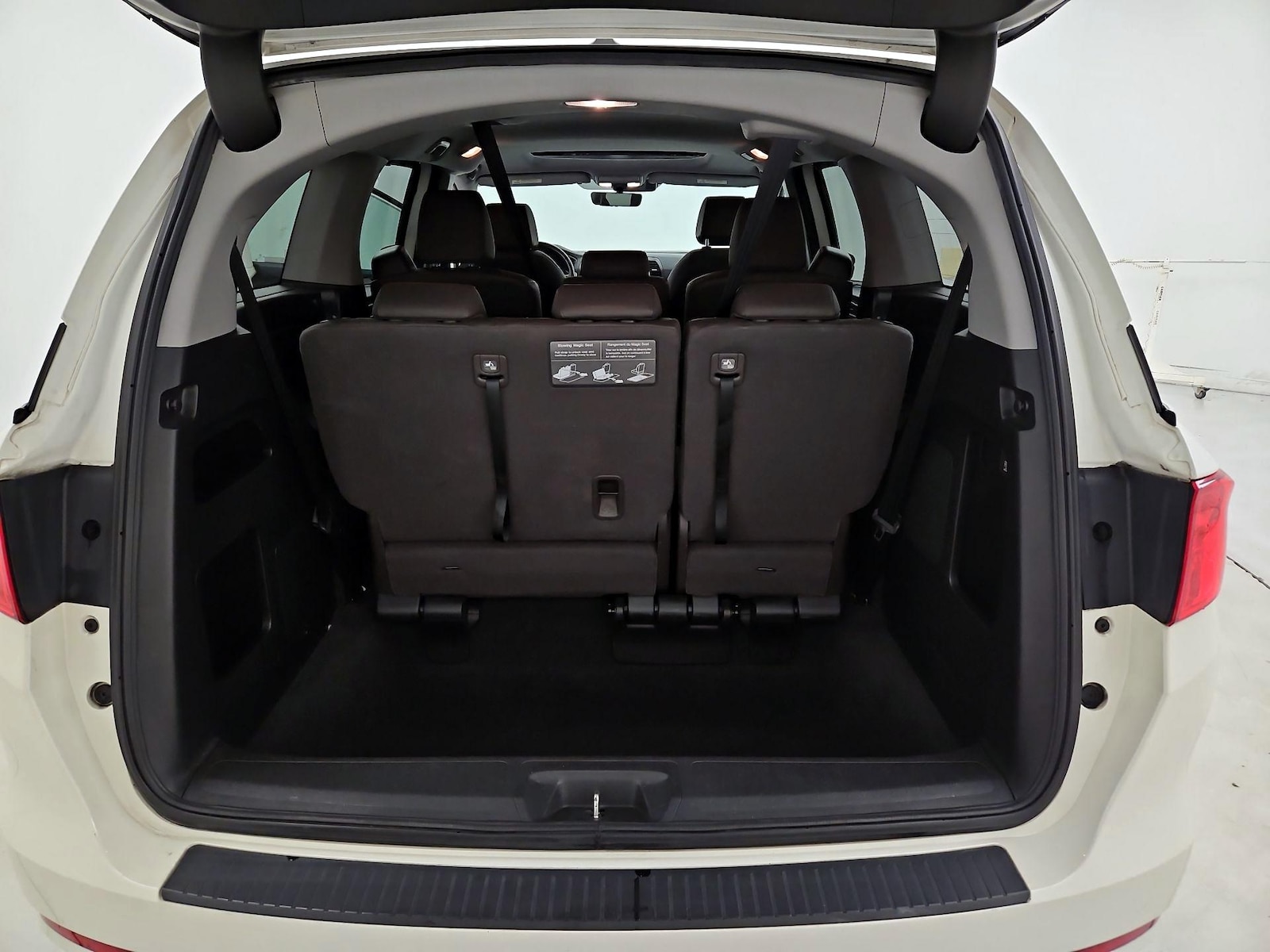 2019 Honda Odyssey EX-L - Photo 23